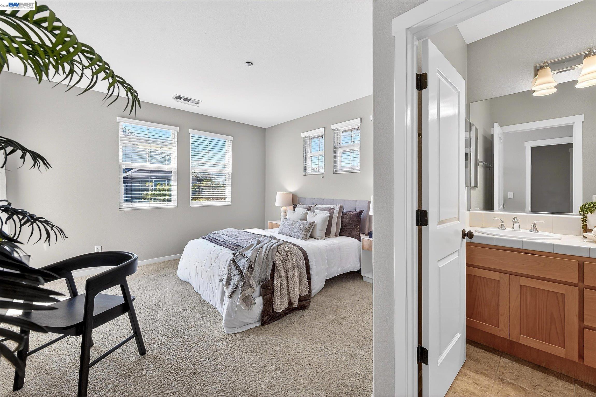 Detail Gallery Image 25 of 32 For 161 N.L. Street #115,  Livermore,  CA 94550 - 2 Beds | 2/1 Baths