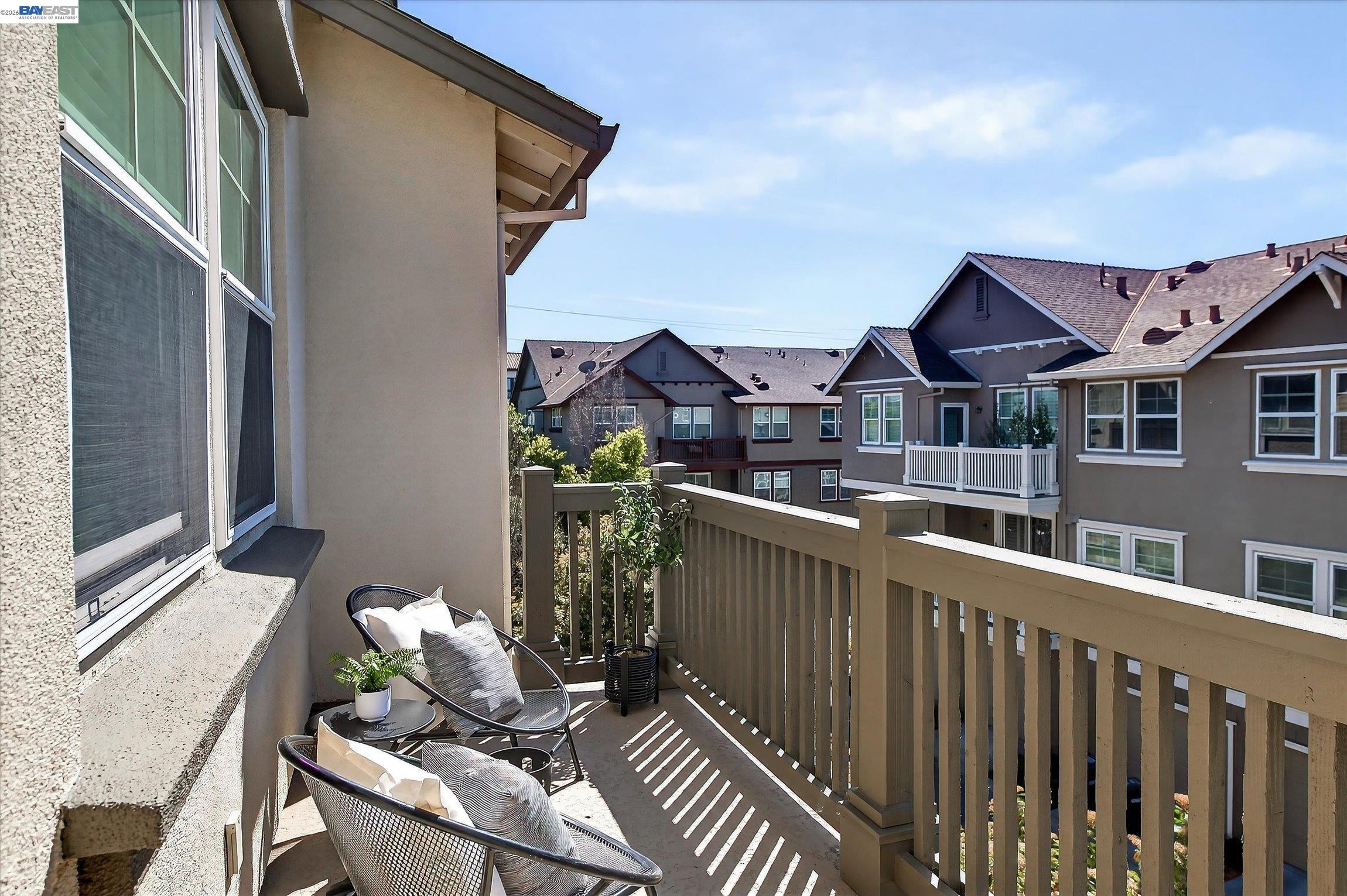 Detail Gallery Image 27 of 32 For 161 N.L. Street #115,  Livermore,  CA 94550 - 2 Beds | 2/1 Baths