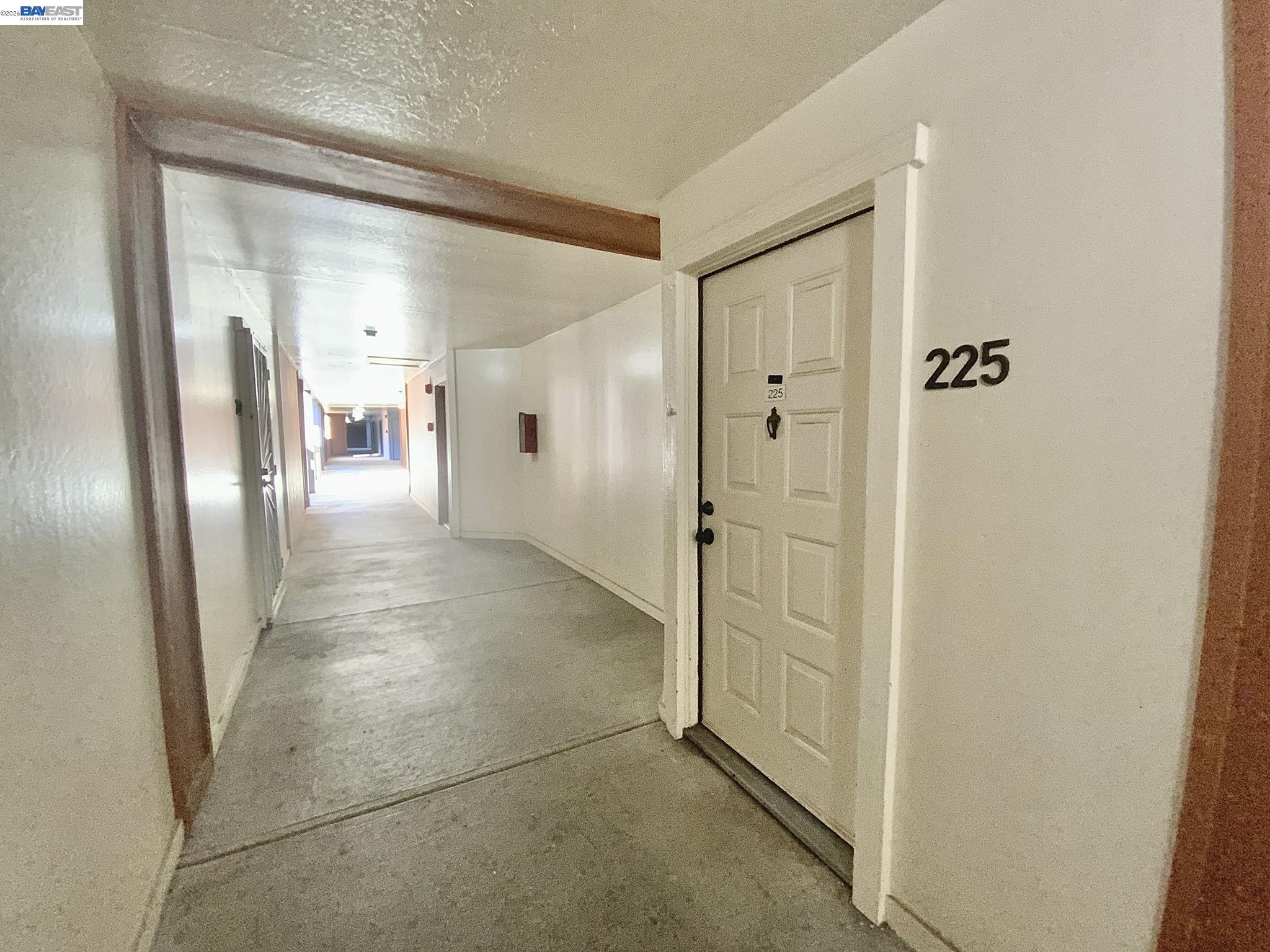 Photo #7: 41128639 Listing: Photo #7