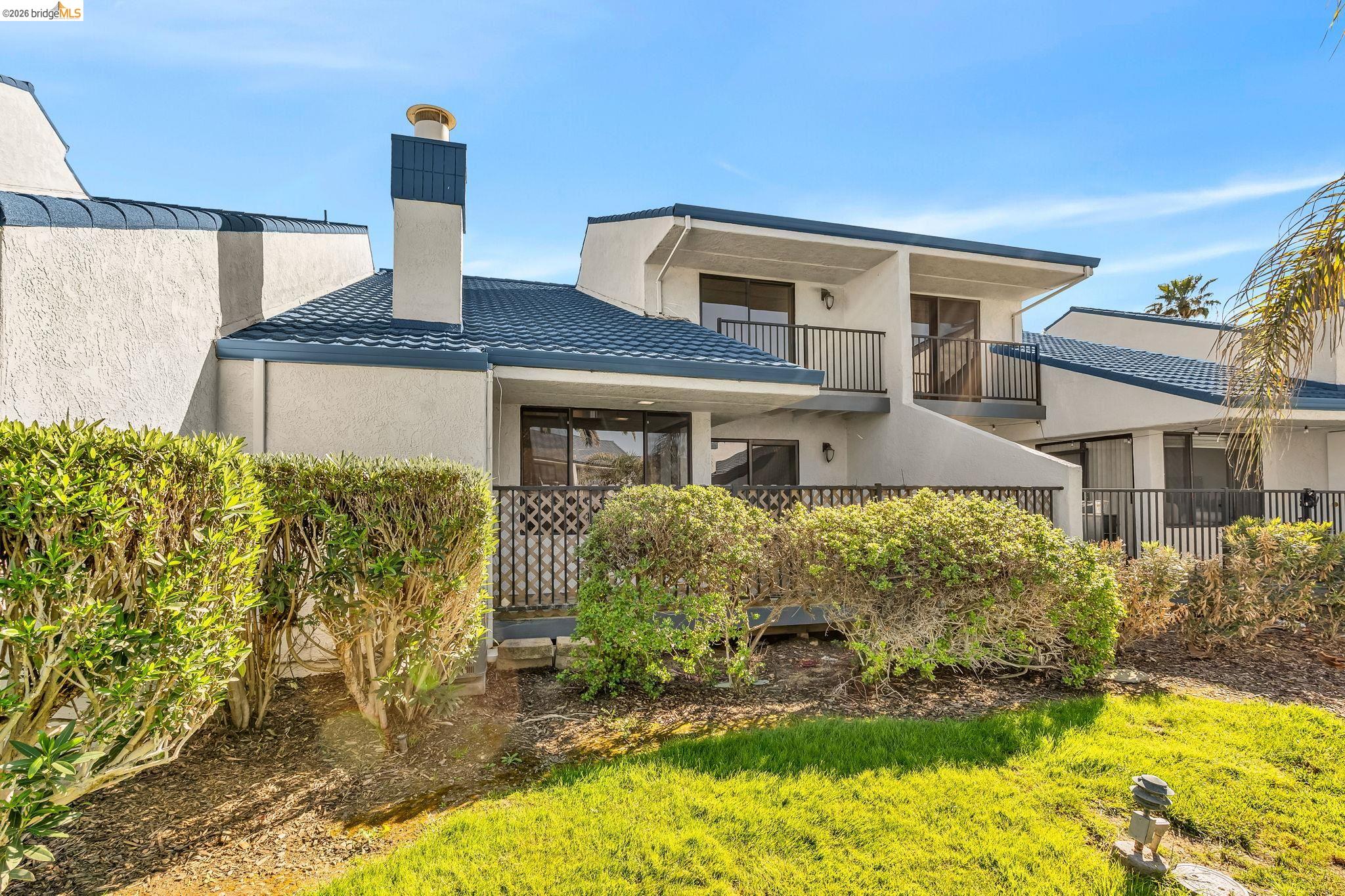 Detail Gallery Image 3 of 39 For 5841 Yawl St, Discovery Bay,  CA 94505 - 2 Beds | 2 Baths