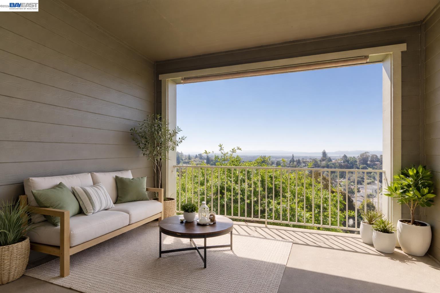 Detail Gallery Image 17 of 42 For 6401 Blue Rock Ct, Oakland,  CA 94605 - 3 Beds | 3/1 Baths