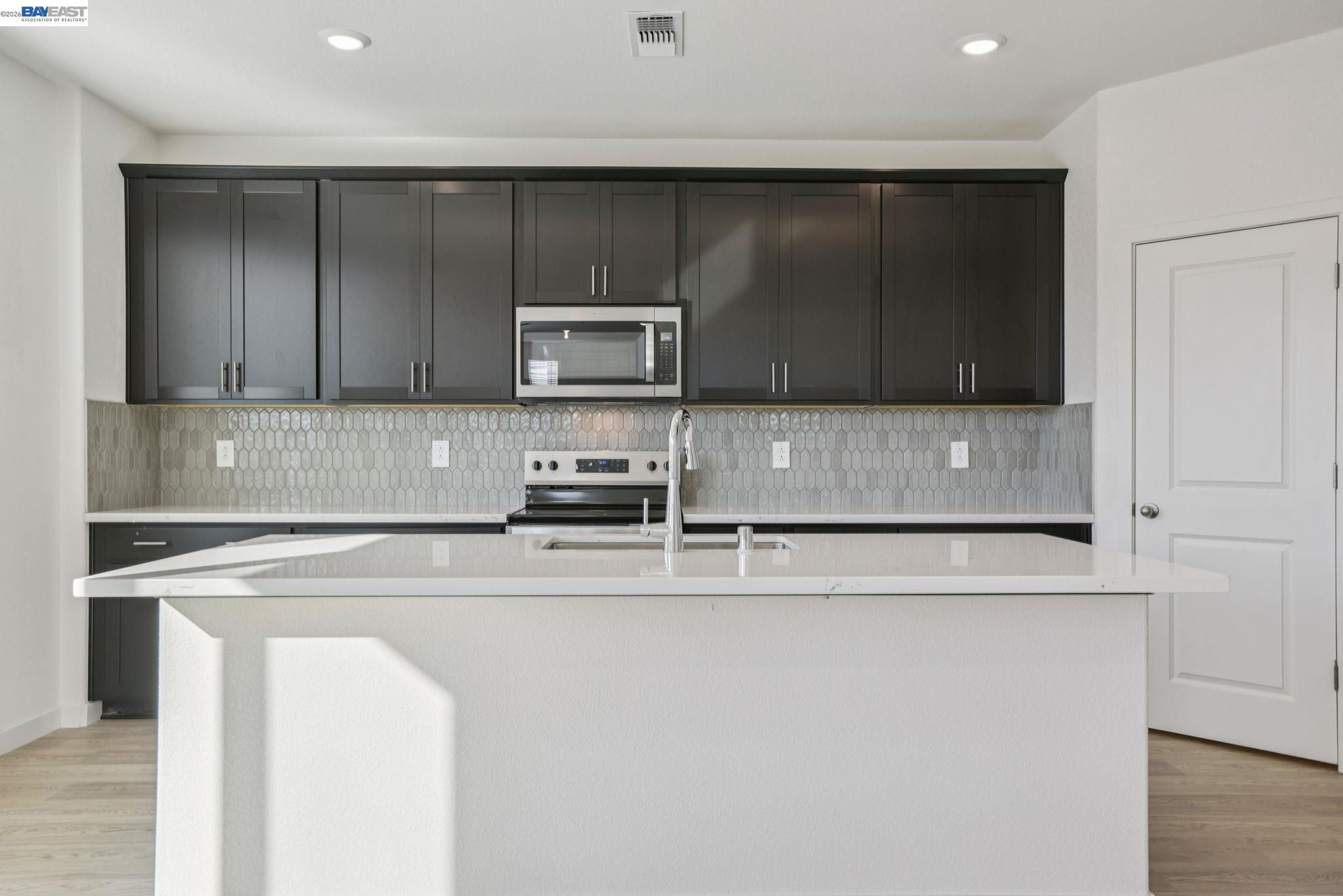 Detail Gallery Image 14 of 45 For 2311 Admiral Court, Brentwood,  CA 94513 - 4 Beds | 3 Baths