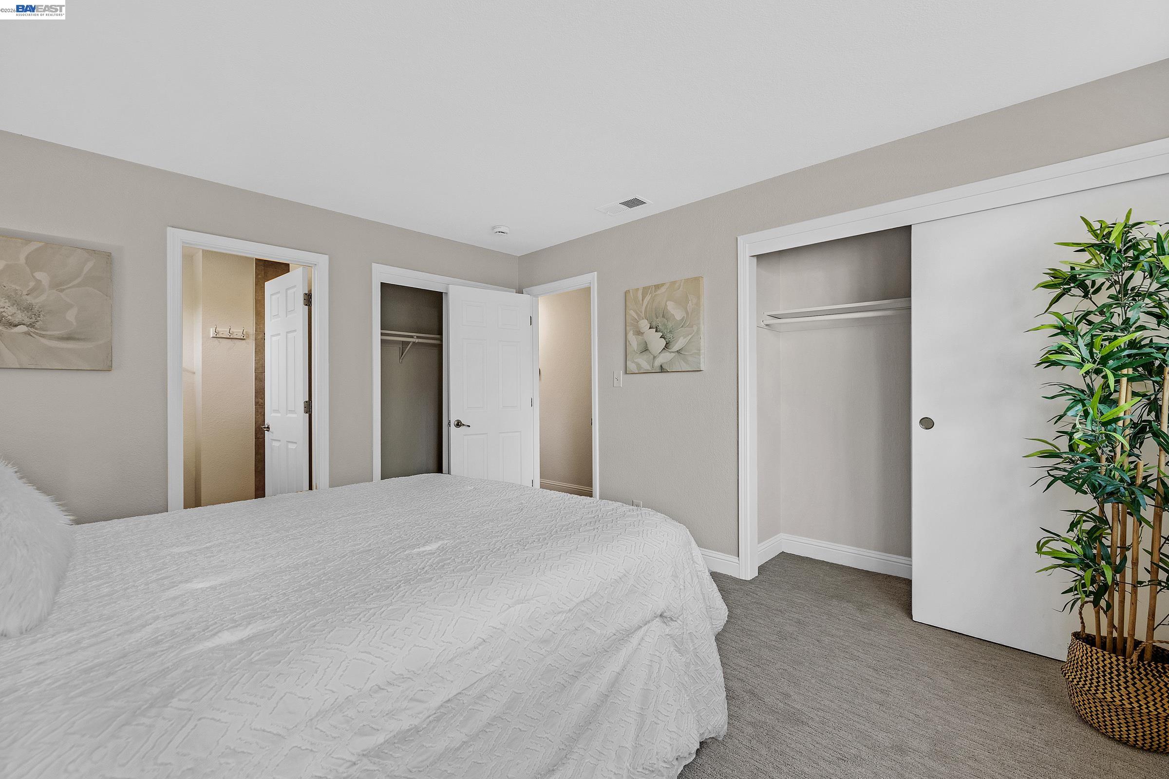 Detail Gallery Image 19 of 27 For 4061 Holland Dr, Pleasanton,  CA 94588 - 3 Beds | 2 Baths