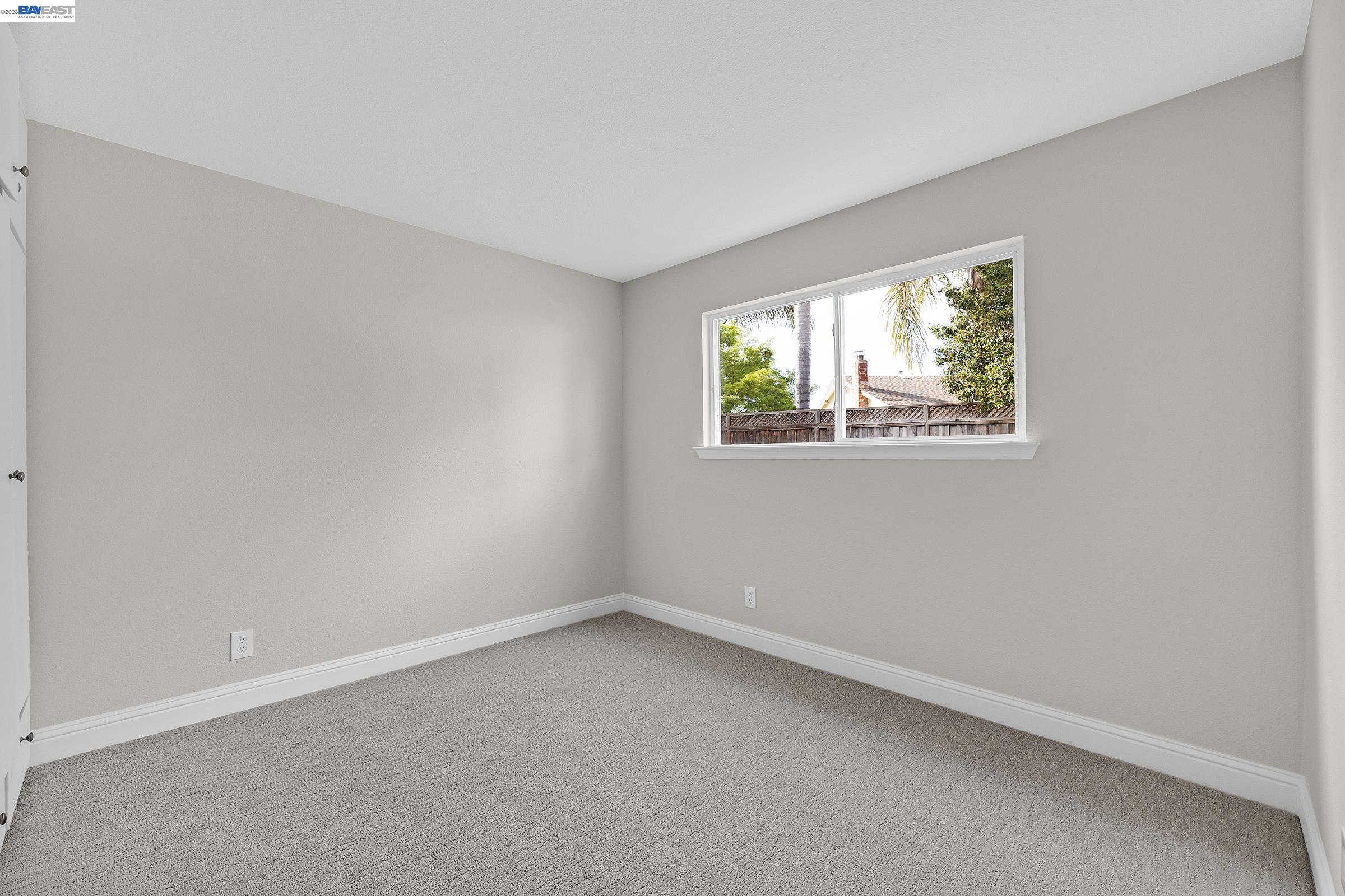 Detail Gallery Image 23 of 27 For 4061 Holland Dr, Pleasanton,  CA 94588 - 3 Beds | 2 Baths