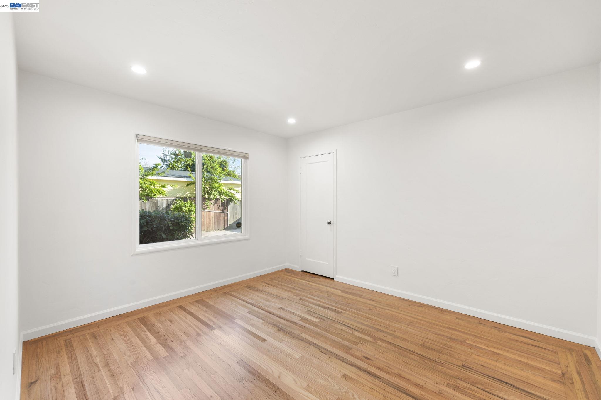 Detail Gallery Image 15 of 34 For 1726 137th Ave, San Leandro,  CA 94578 - 2 Beds | 1 Baths