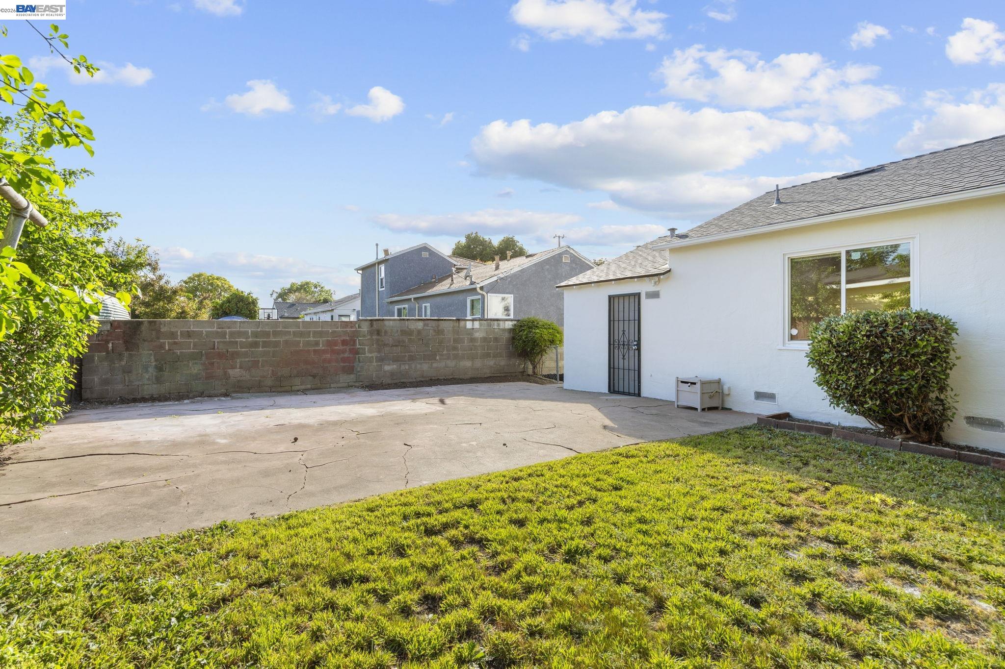 Detail Gallery Image 28 of 34 For 1726 137th Ave, San Leandro,  CA 94578 - 2 Beds | 1 Baths