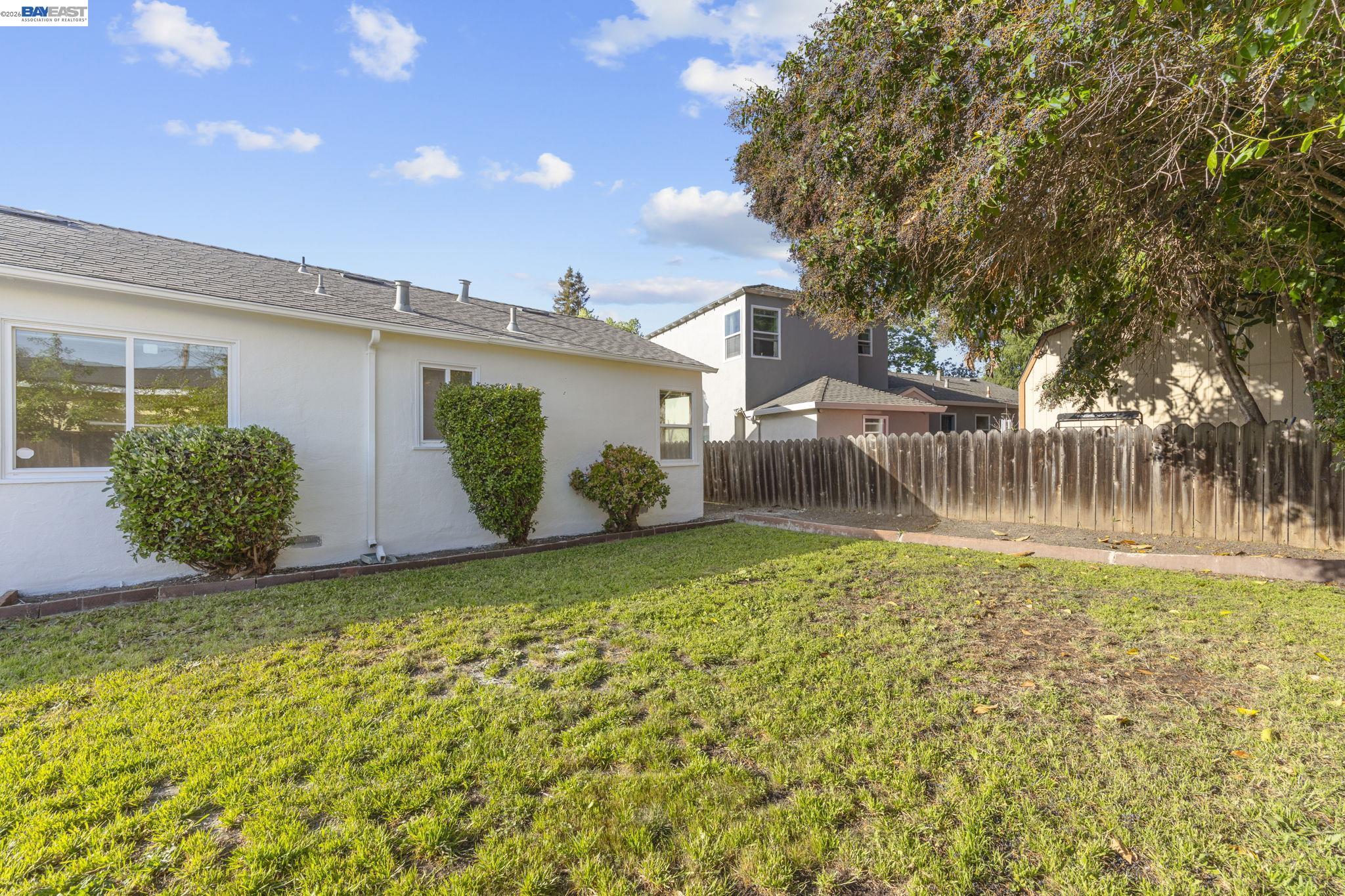 Detail Gallery Image 33 of 34 For 1726 137th Ave, San Leandro,  CA 94578 - 2 Beds | 1 Baths