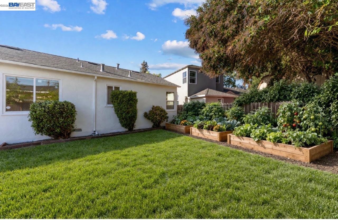 Detail Gallery Image 34 of 34 For 1726 137th Ave, San Leandro,  CA 94578 - 2 Beds | 1 Baths