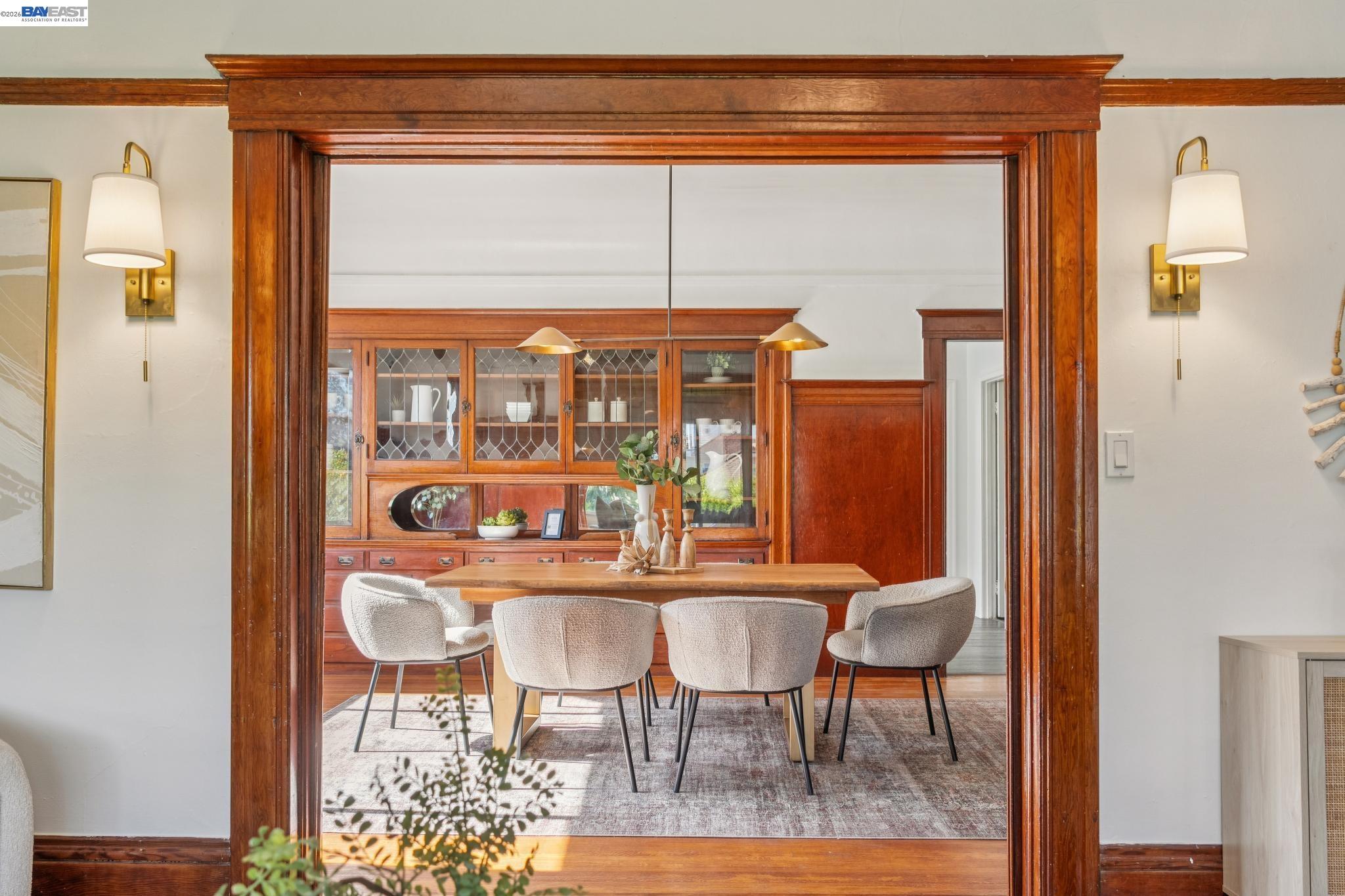 Detail Gallery Image 2 of 58 For 2063 Rosedale Ave, Oakland,  CA 94601 - – Beds | – Baths