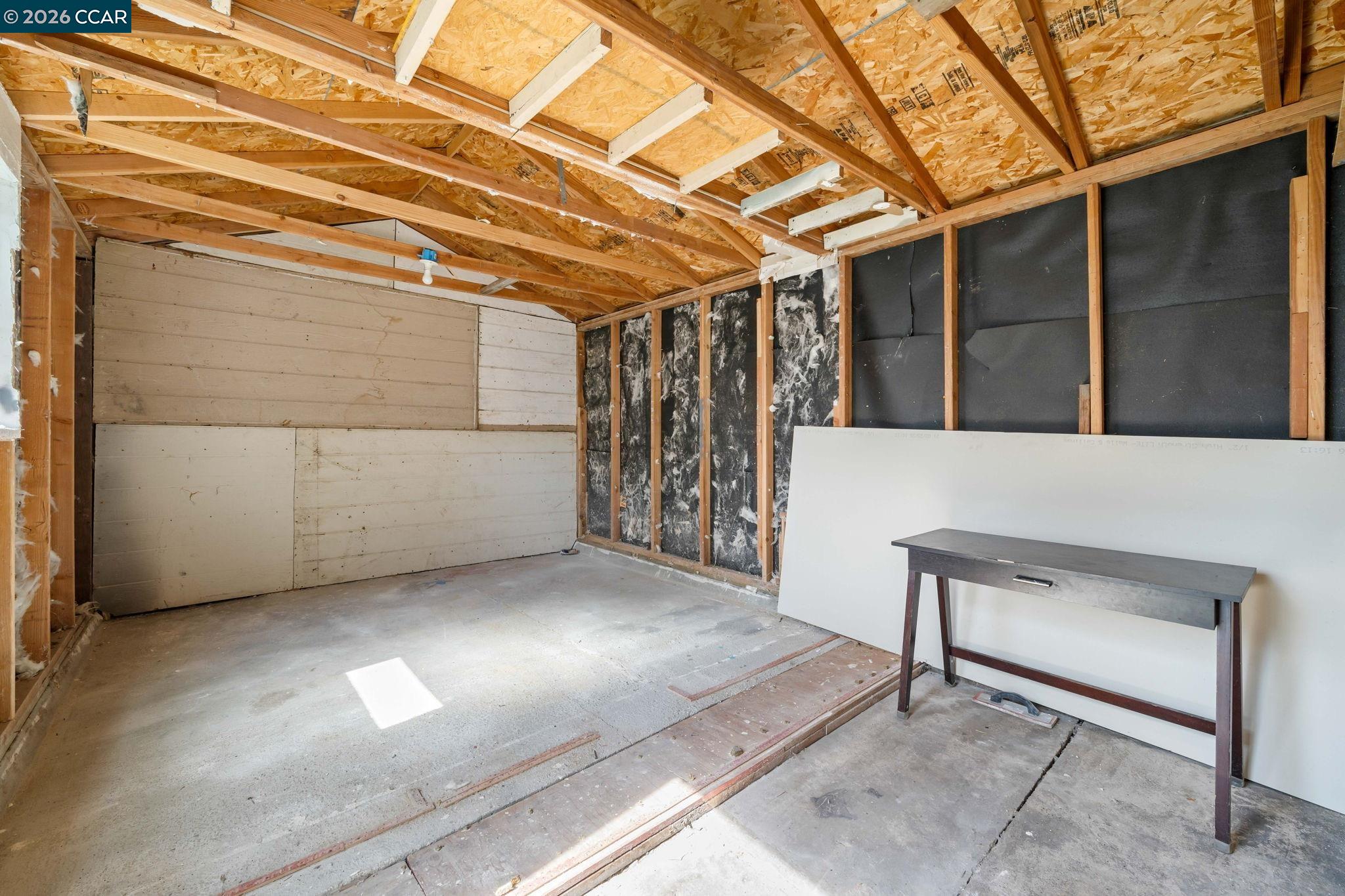 Detail Gallery Image 18 of 22 For 9814 Springfield St, Oakland,  CA 94603 - 2 Beds | 1 Baths