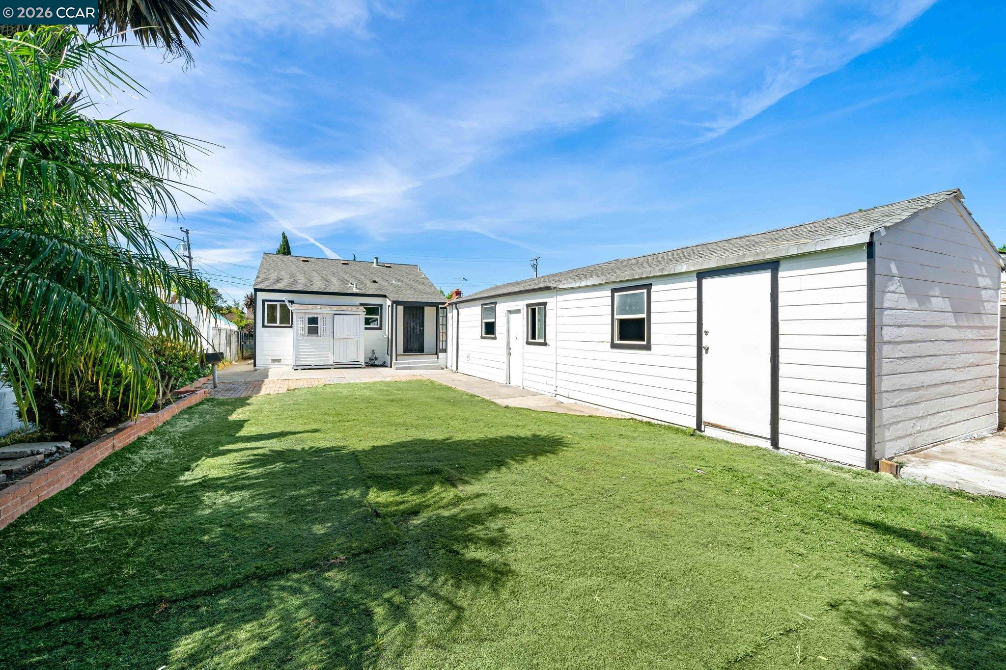 Detail Gallery Image 19 of 22 For 9814 Springfield St, Oakland,  CA 94603 - 2 Beds | 1 Baths