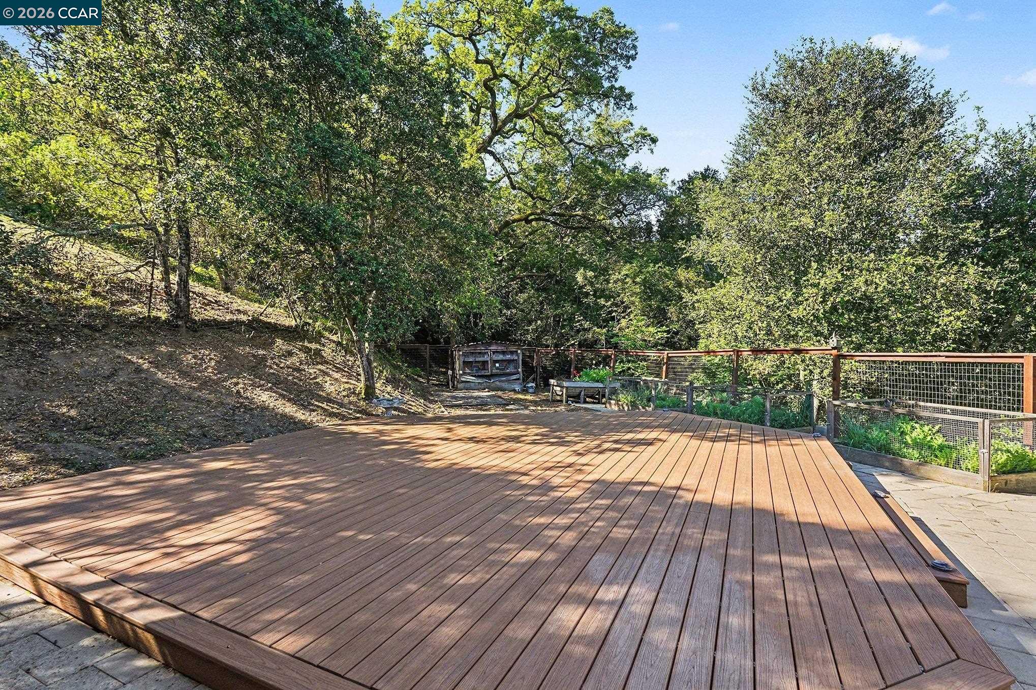 Detail Gallery Image 33 of 47 For 5745 Alhambra Valley Rd, Martinez,  CA 94553 - 3 Beds | 2/1 Baths