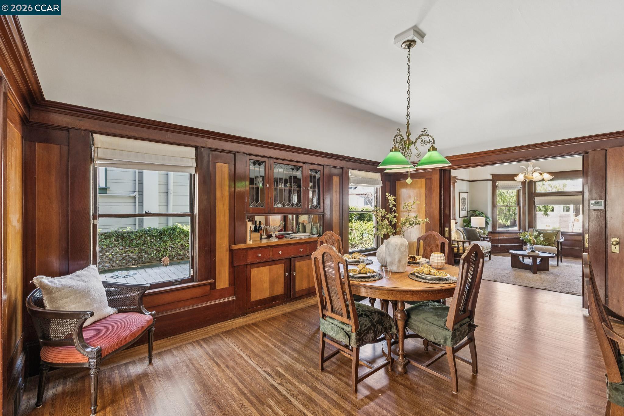 Detail Gallery Image 18 of 60 For 1324 Grove St, Alameda,  CA 94501 - 4 Beds | 2 Baths