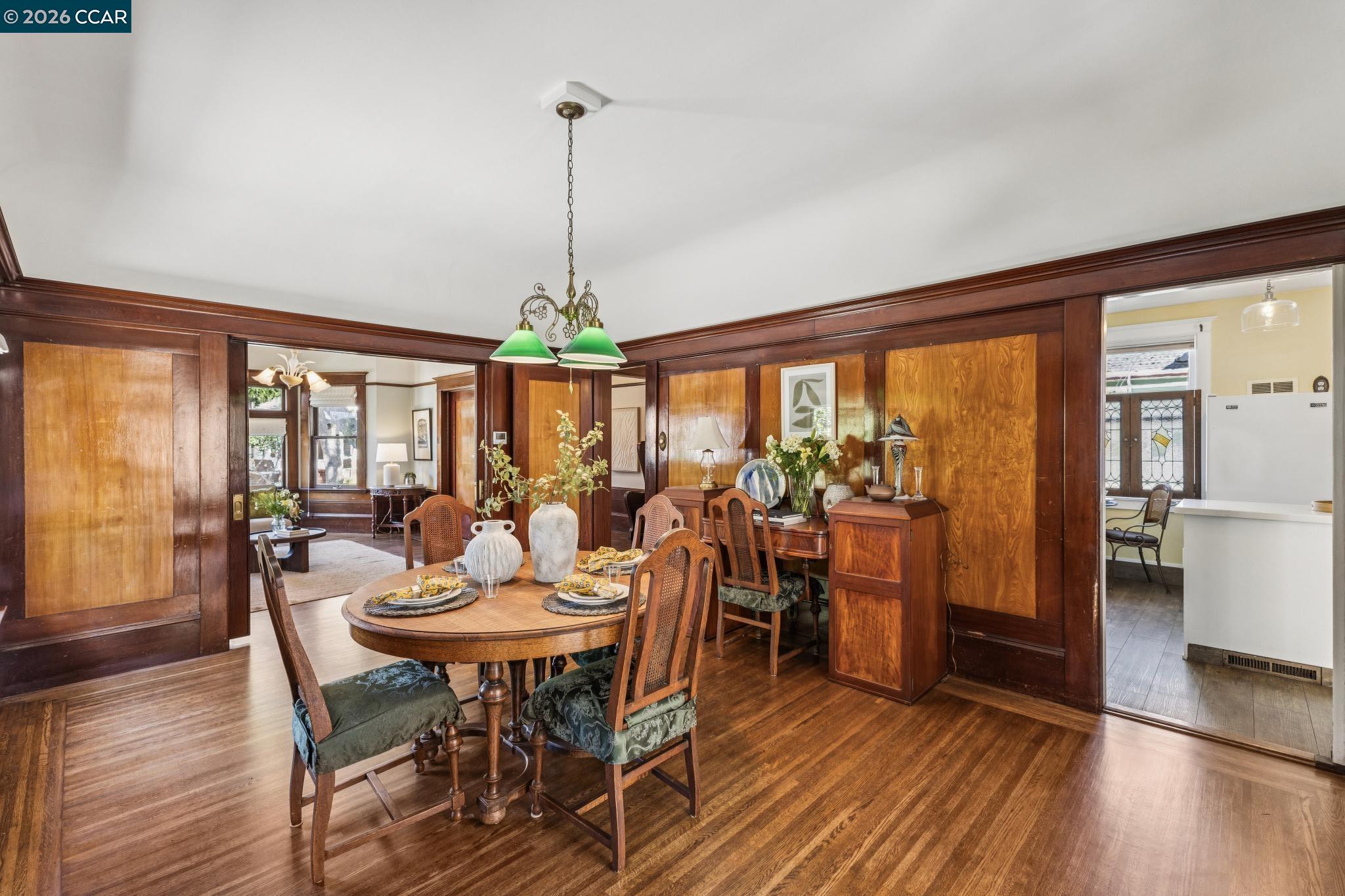 Detail Gallery Image 19 of 60 For 1324 Grove St, Alameda,  CA 94501 - 4 Beds | 2 Baths