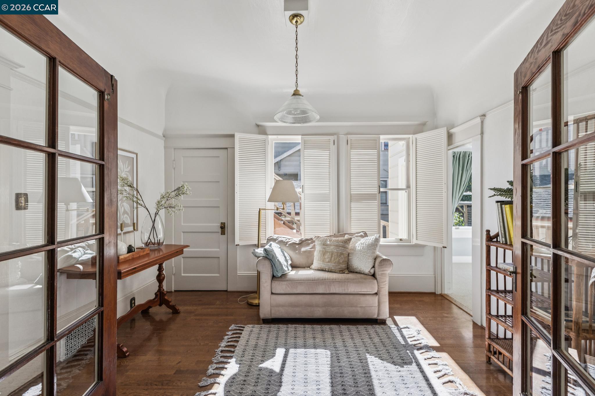 Detail Gallery Image 20 of 60 For 1324 Grove St, Alameda,  CA 94501 - 4 Beds | 2 Baths