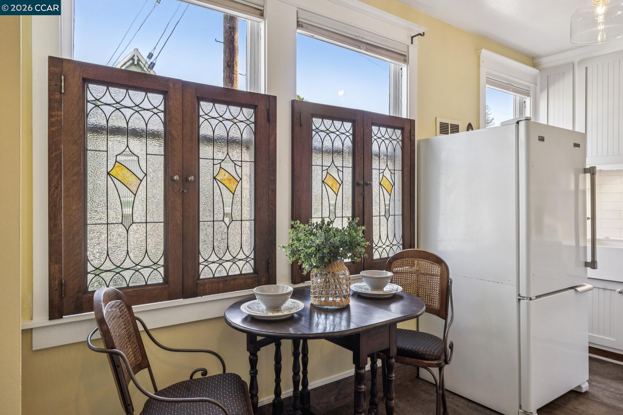 Detail Gallery Image 24 of 60 For 1324 Grove St, Alameda,  CA 94501 - 4 Beds | 2 Baths