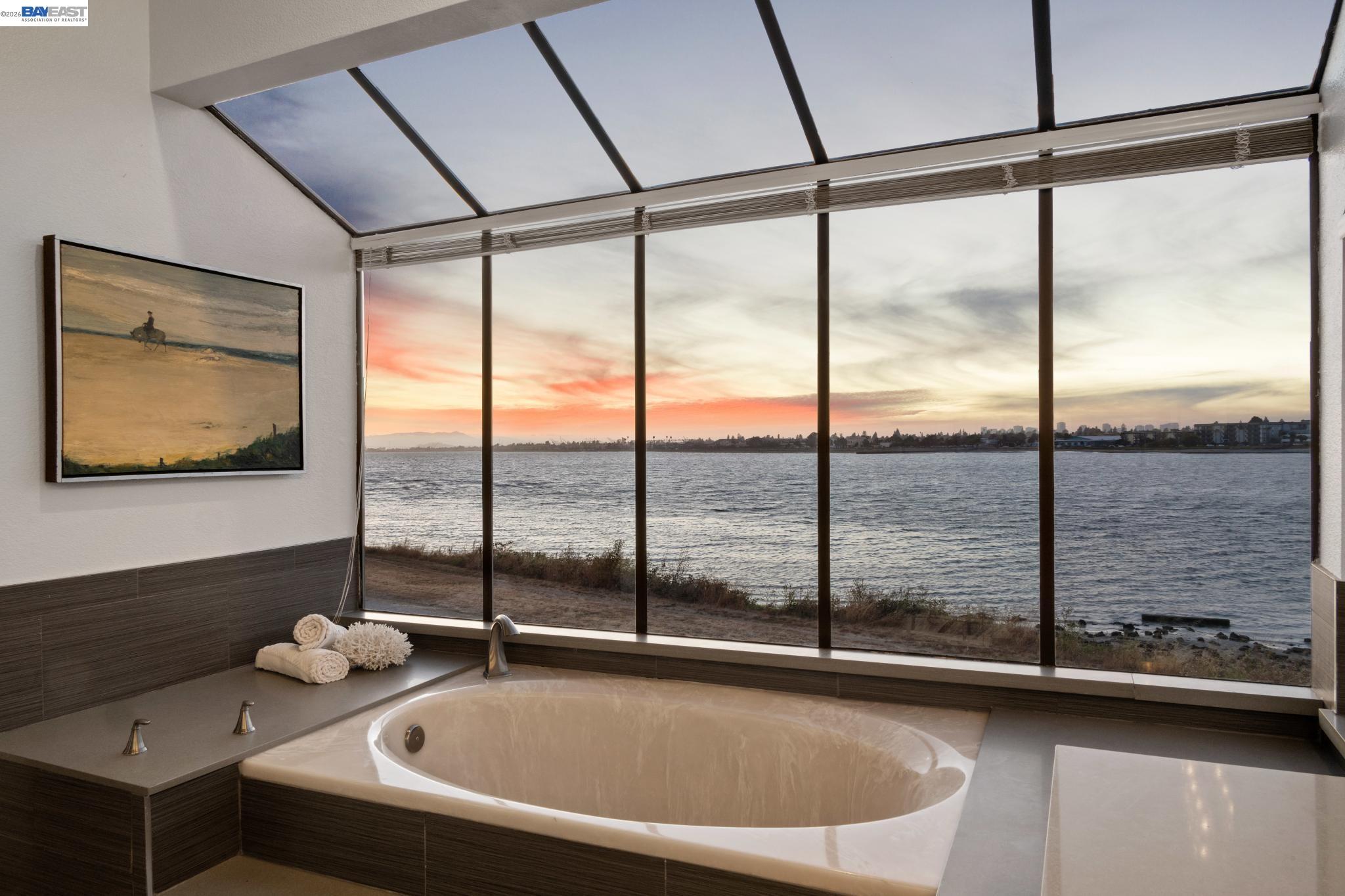 2857 Sea View Pkwy, Alameda, CA, 94502