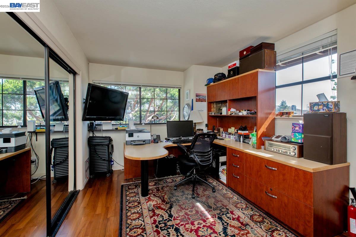 Detail Gallery Image 43 of 60 For 2857 Sea View Pkwy, Alameda,  CA 94502 - 4 Beds | 3 Baths