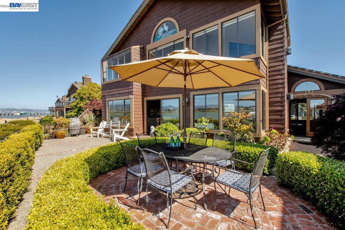 Detail Gallery Image 49 of 60 For 2857 Sea View Pkwy, Alameda,  CA 94502 - 4 Beds | 3 Baths