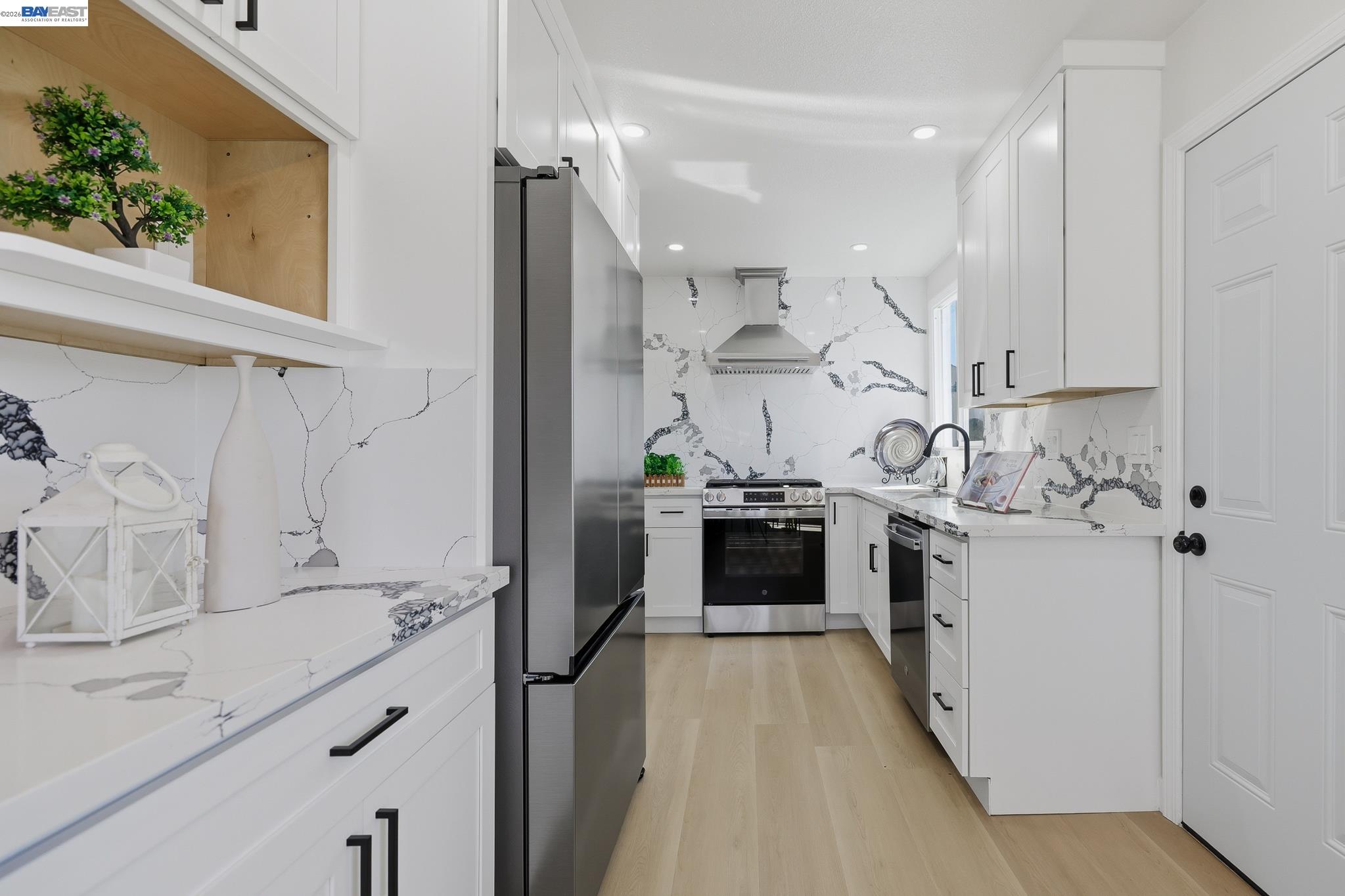 Detail Gallery Image 15 of 33 For 1512 Oriole Ave, San Leandro,  CA 94578 - 3 Beds | 1 Baths