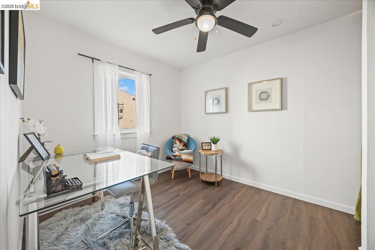 Detail Gallery Image 20 of 39 For 3608 Adeline St, Emeryville,  CA 94608 - 2 Beds | 1/1 Baths