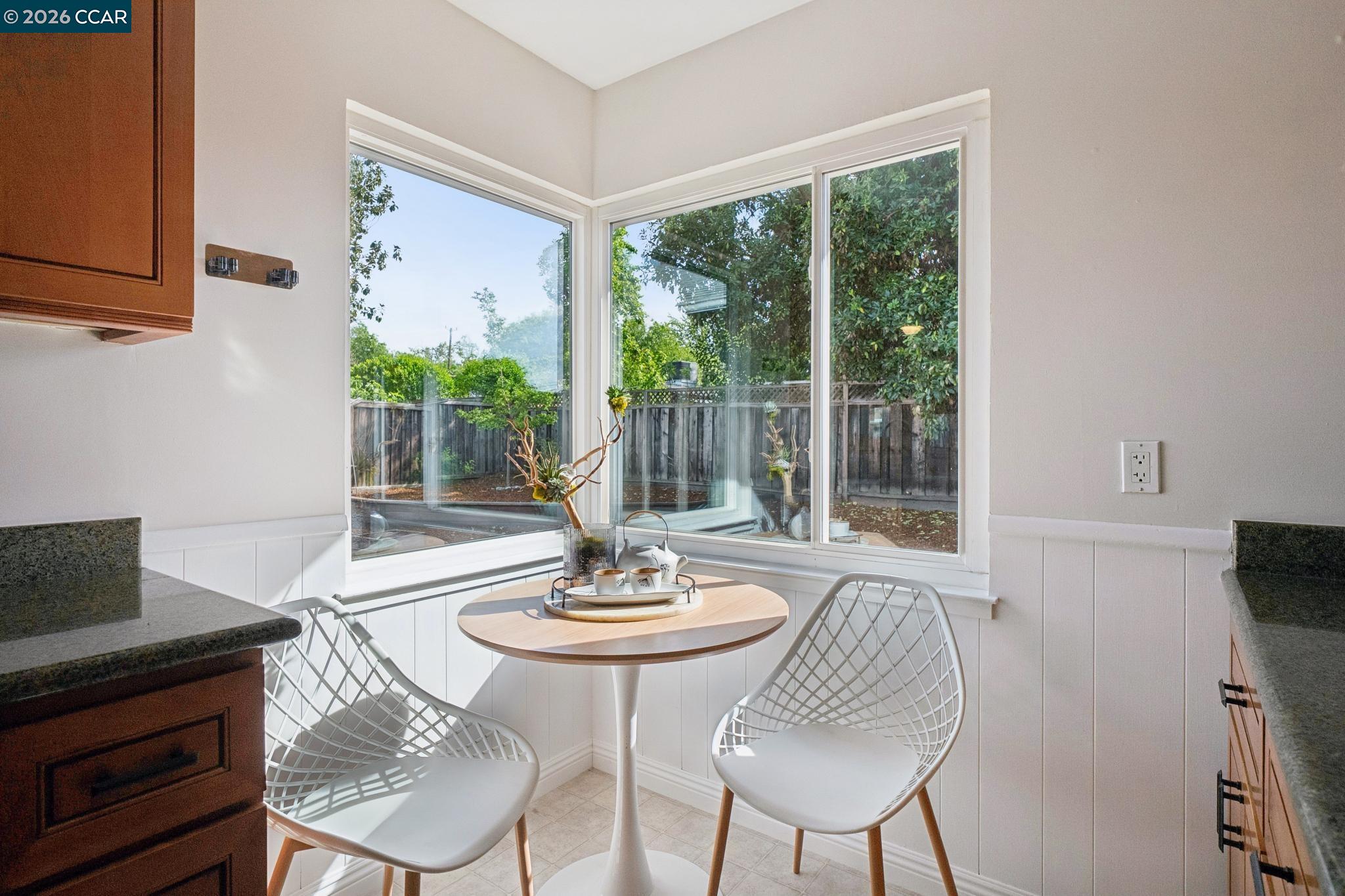 Detail Gallery Image 15 of 36 For 2137 Holbrook Drive, Concord,  CA 94519 - 3 Beds | 2 Baths