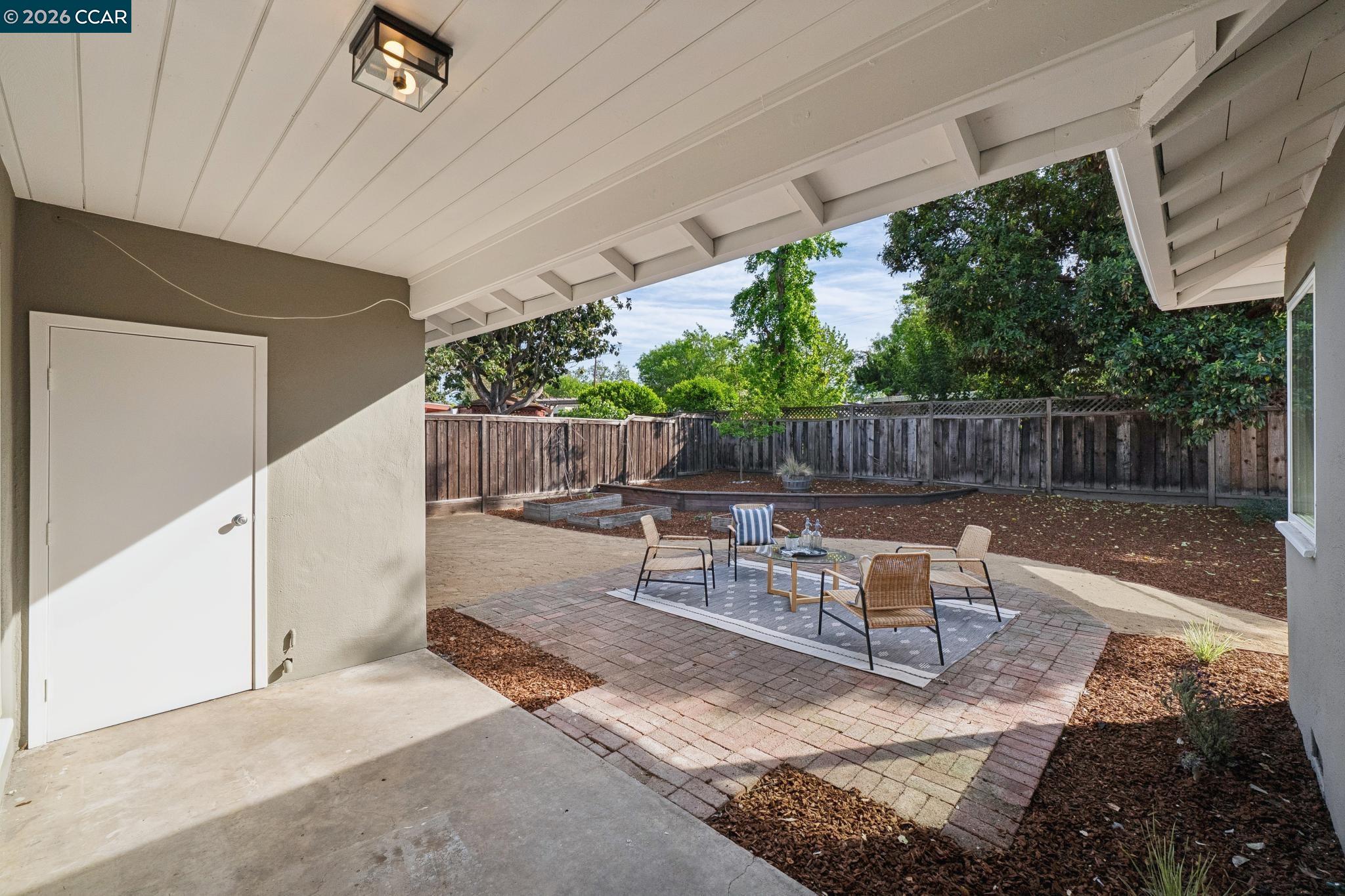 Detail Gallery Image 29 of 36 For 2137 Holbrook Drive, Concord,  CA 94519 - 3 Beds | 2 Baths