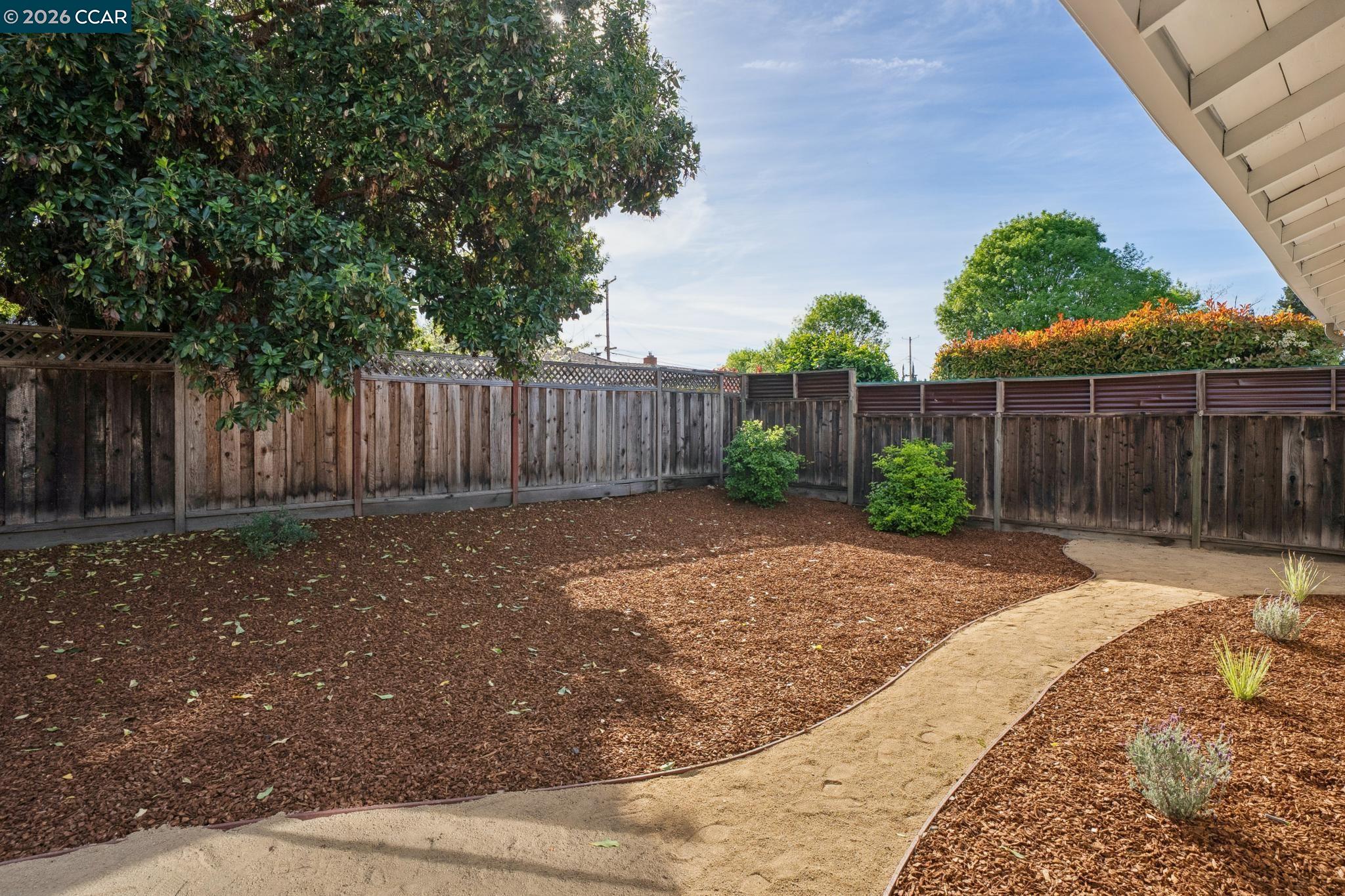Detail Gallery Image 30 of 36 For 2137 Holbrook Drive, Concord,  CA 94519 - 3 Beds | 2 Baths