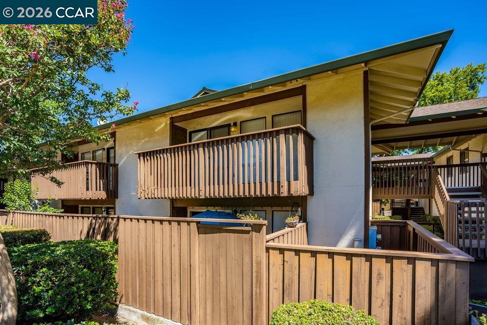 Photo #2: 41128666 Listing: Photo #2