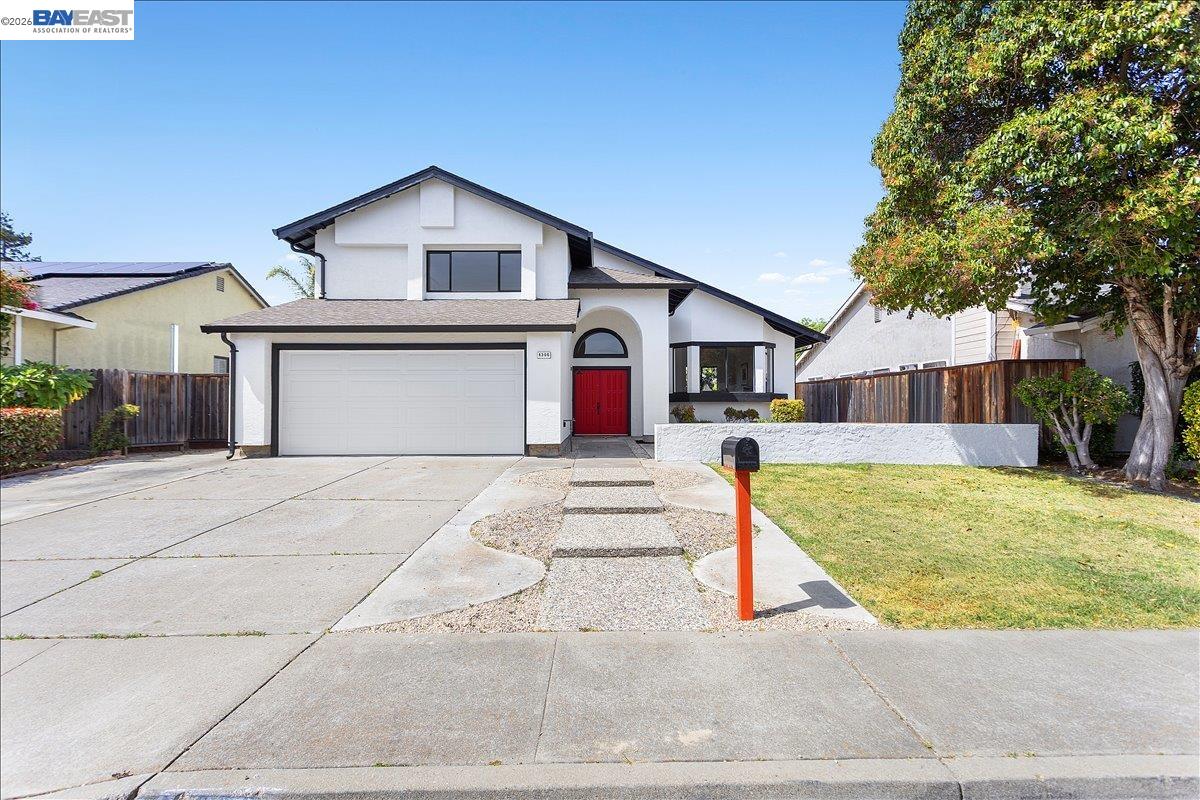 Detail Gallery Image 2 of 56 For 4306 Lisa Dr, Union City,  CA 94587 - 4 Beds | 3 Baths