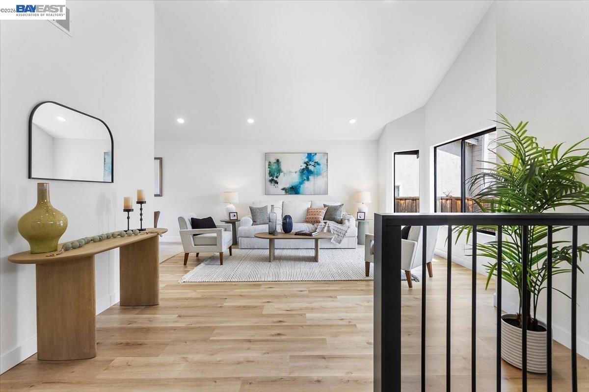 Detail Gallery Image 11 of 56 For 4306 Lisa Dr, Union City,  CA 94587 - 4 Beds | 3 Baths