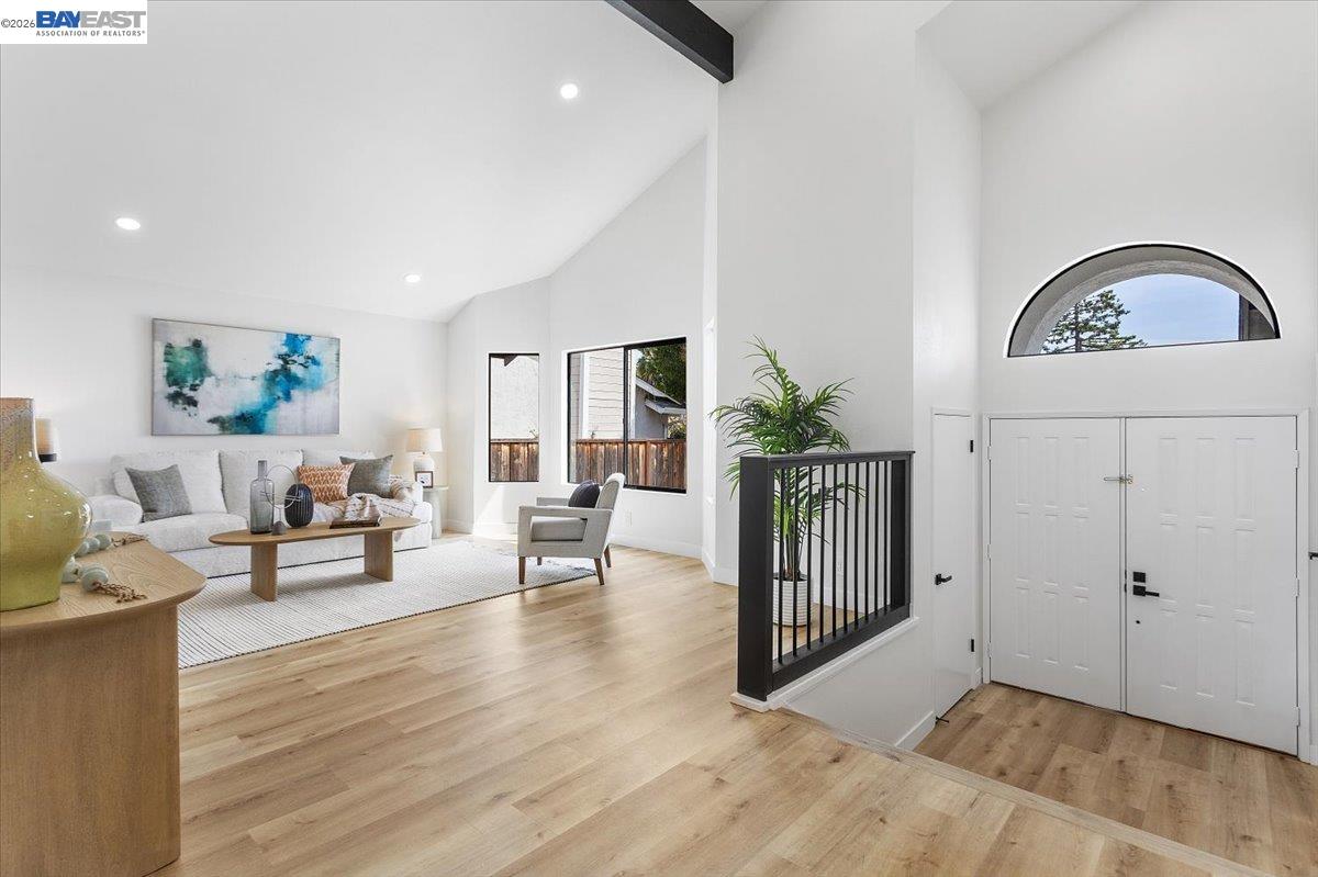 Detail Gallery Image 12 of 56 For 4306 Lisa Dr, Union City,  CA 94587 - 4 Beds | 3 Baths