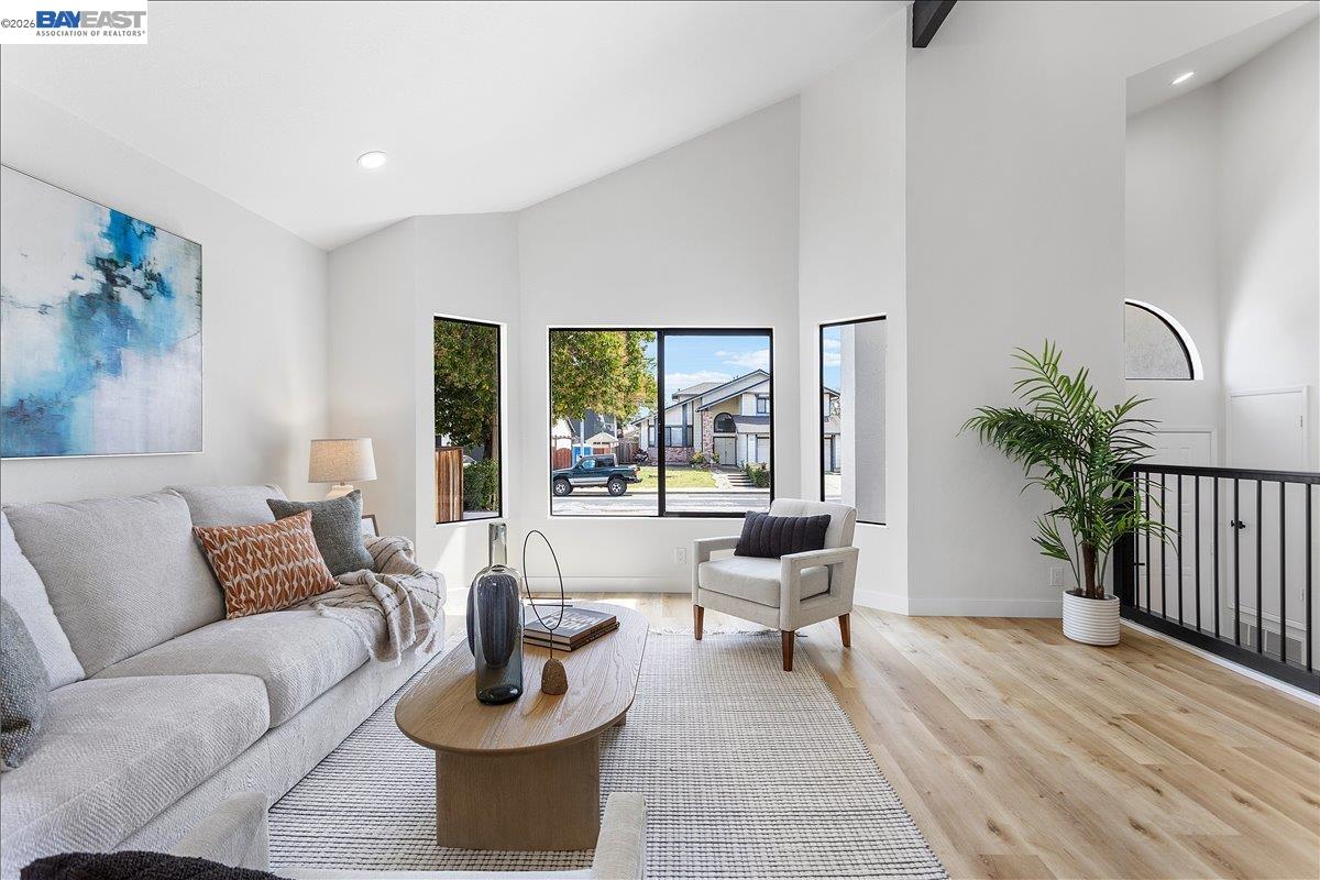 Detail Gallery Image 16 of 56 For 4306 Lisa Dr, Union City,  CA 94587 - 4 Beds | 3 Baths