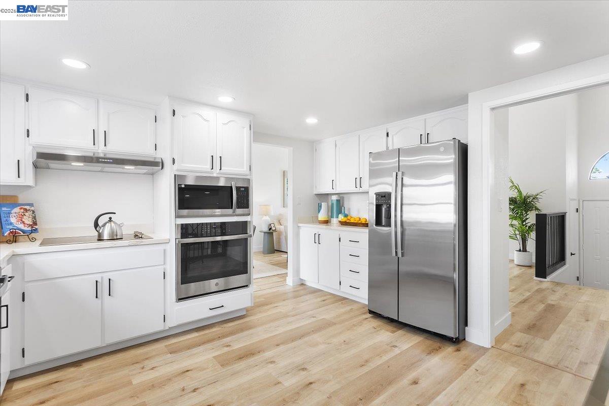 Detail Gallery Image 22 of 56 For 4306 Lisa Dr, Union City,  CA 94587 - 4 Beds | 3 Baths