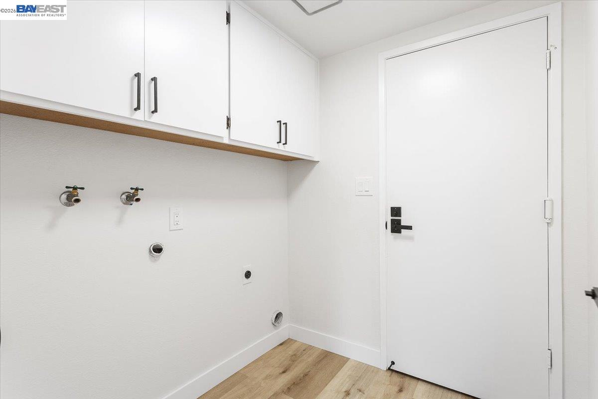 Detail Gallery Image 33 of 56 For 4306 Lisa Dr, Union City,  CA 94587 - 4 Beds | 3 Baths