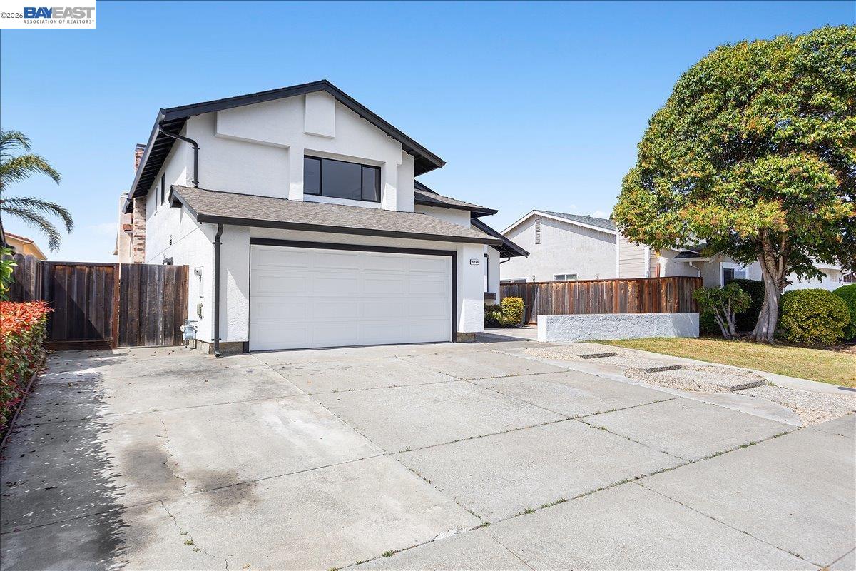 Detail Gallery Image 6 of 56 For 4306 Lisa Dr, Union City,  CA 94587 - 4 Beds | 3 Baths