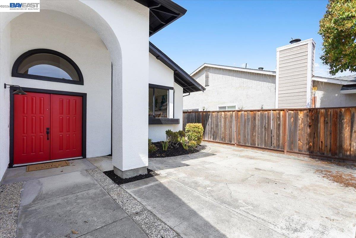 Detail Gallery Image 7 of 56 For 4306 Lisa Dr, Union City,  CA 94587 - 4 Beds | 3 Baths