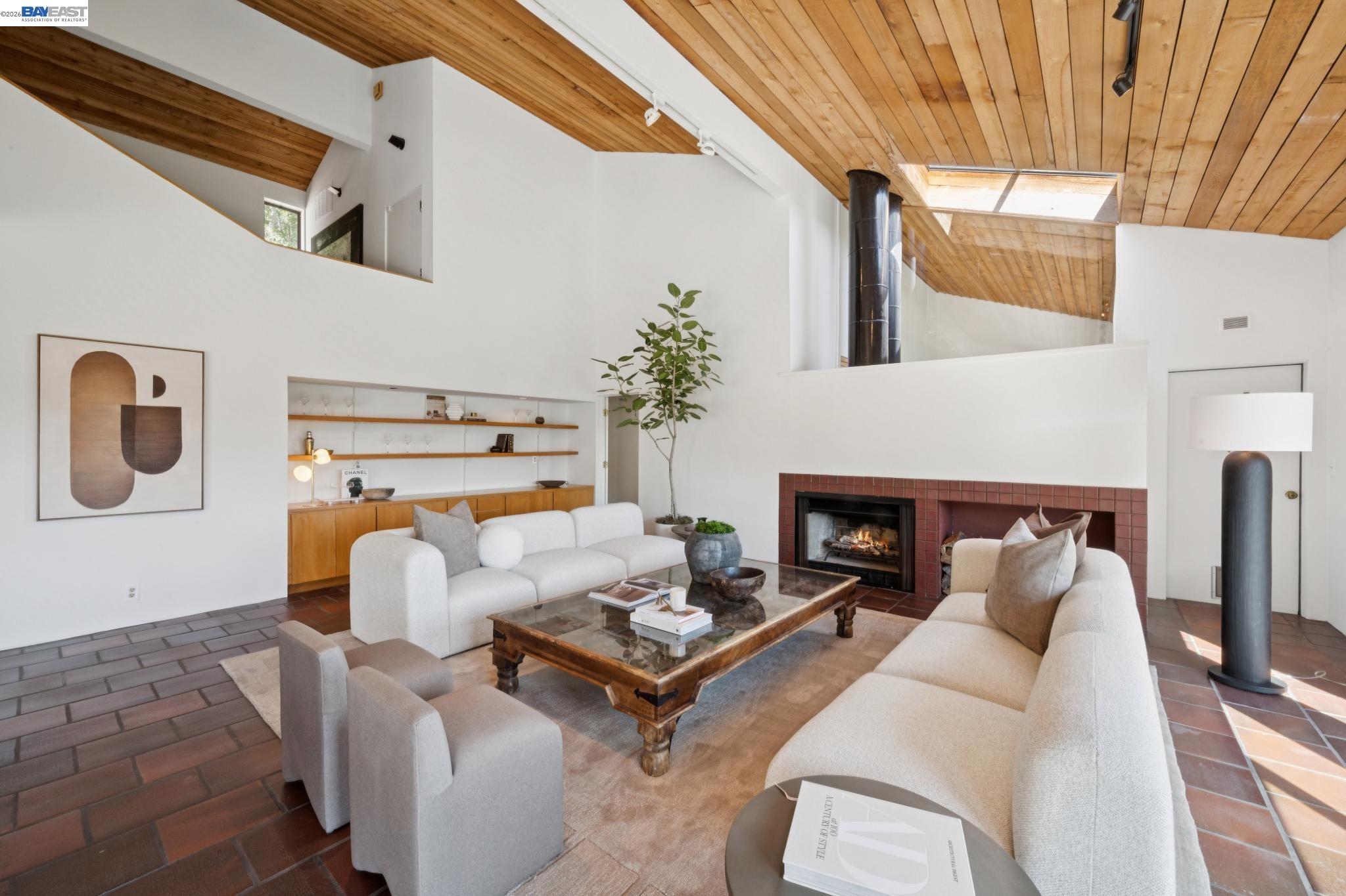 Detail Gallery Image 11 of 55 For 116 Tappan Lane, Orinda,  CA 94563 - 4 Beds | 2/2 Baths