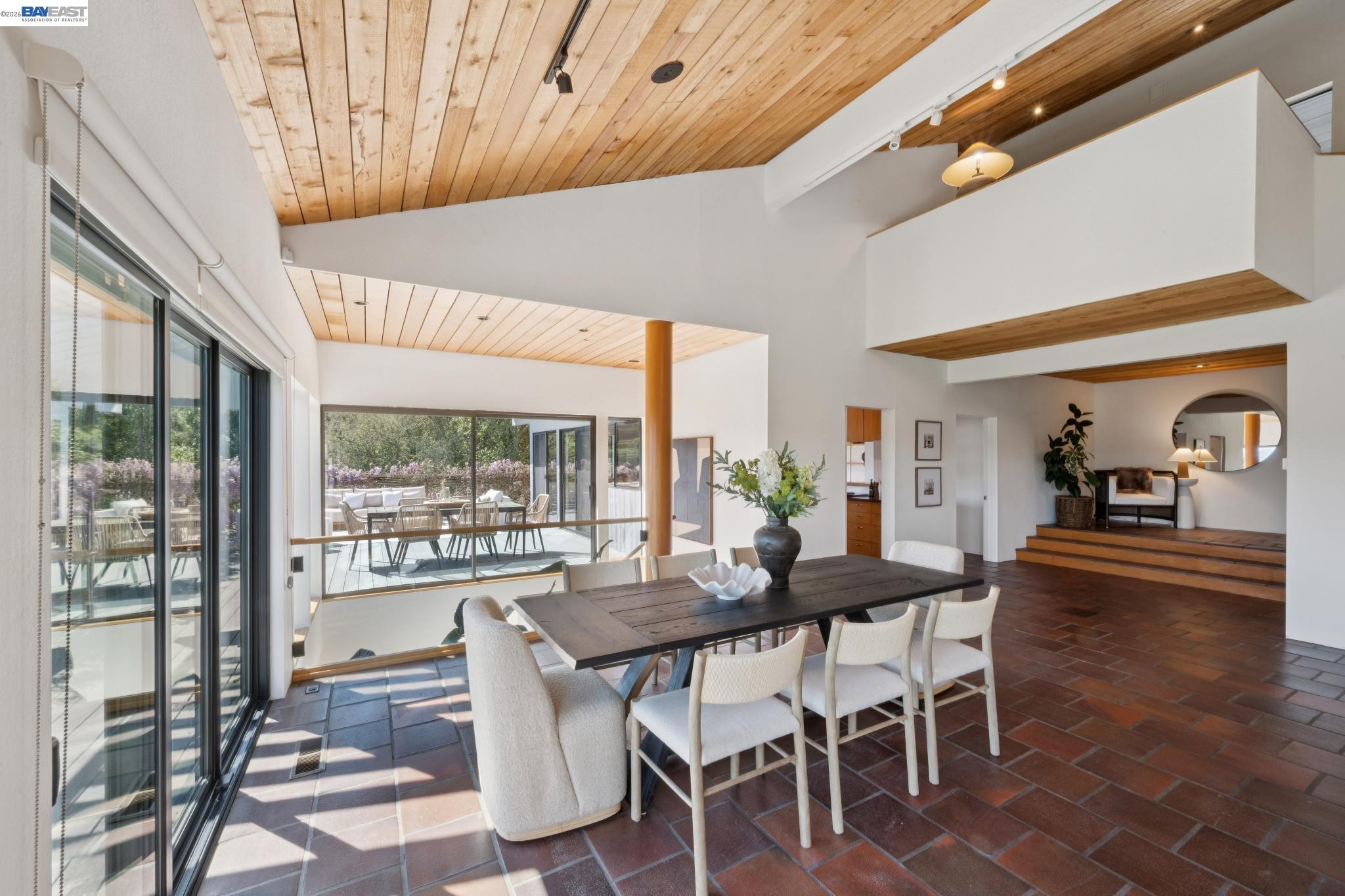 Detail Gallery Image 16 of 55 For 116 Tappan Lane, Orinda,  CA 94563 - 4 Beds | 2/2 Baths