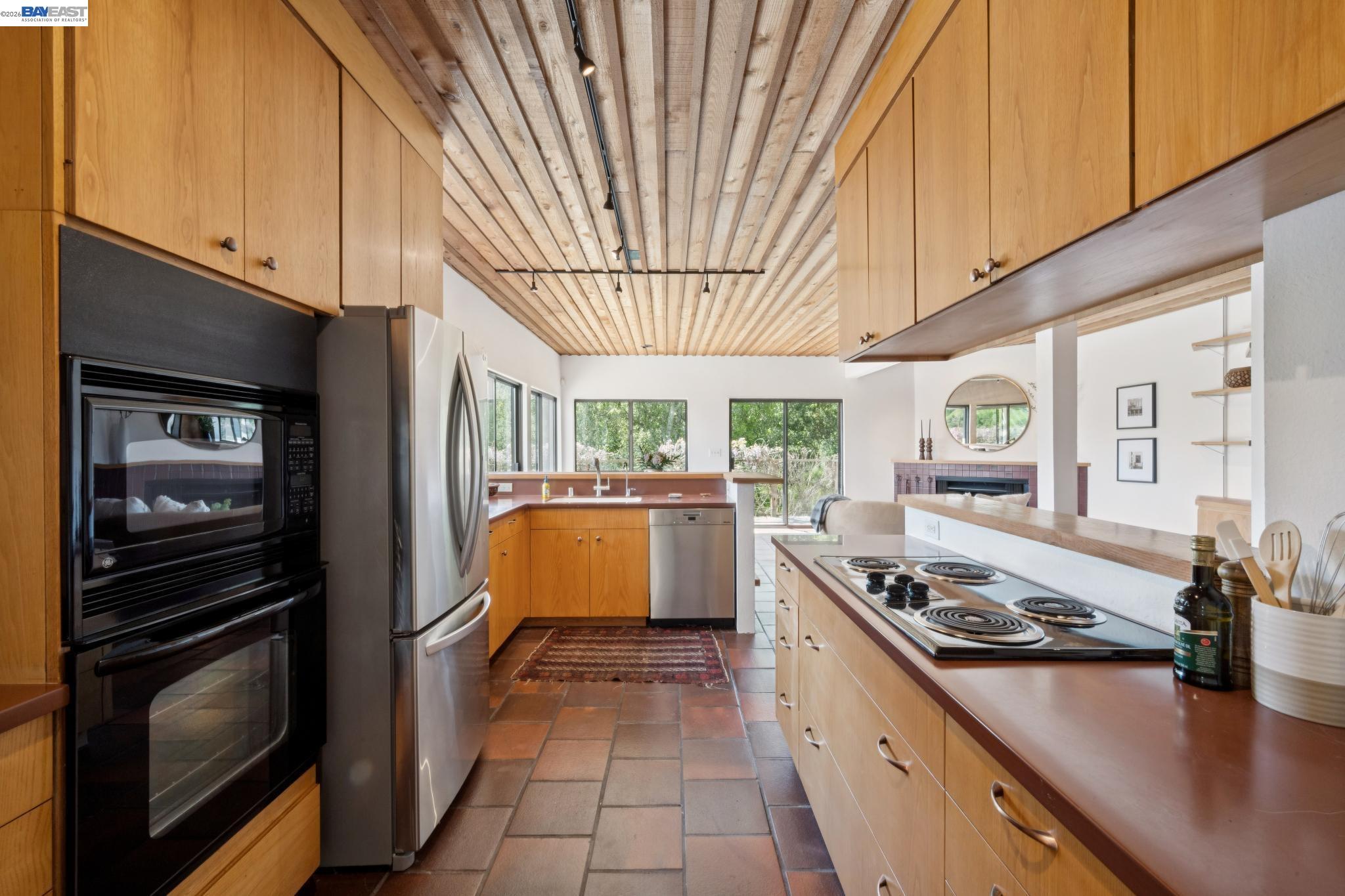 Detail Gallery Image 23 of 55 For 116 Tappan Lane, Orinda,  CA 94563 - 4 Beds | 2/2 Baths