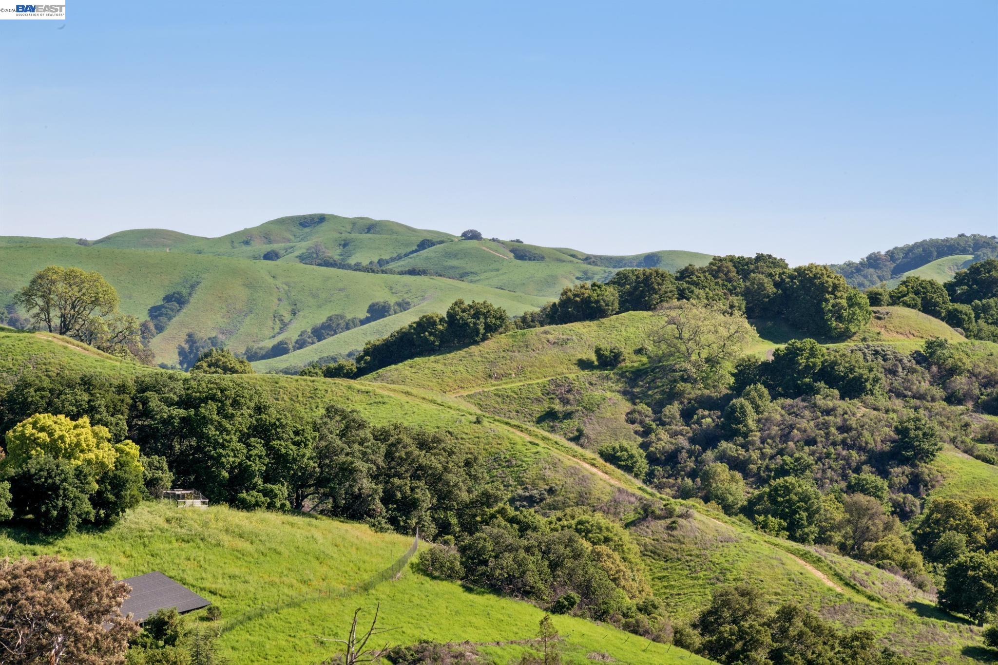 Detail Gallery Image 25 of 55 For 116 Tappan Lane, Orinda,  CA 94563 - 4 Beds | 2/2 Baths