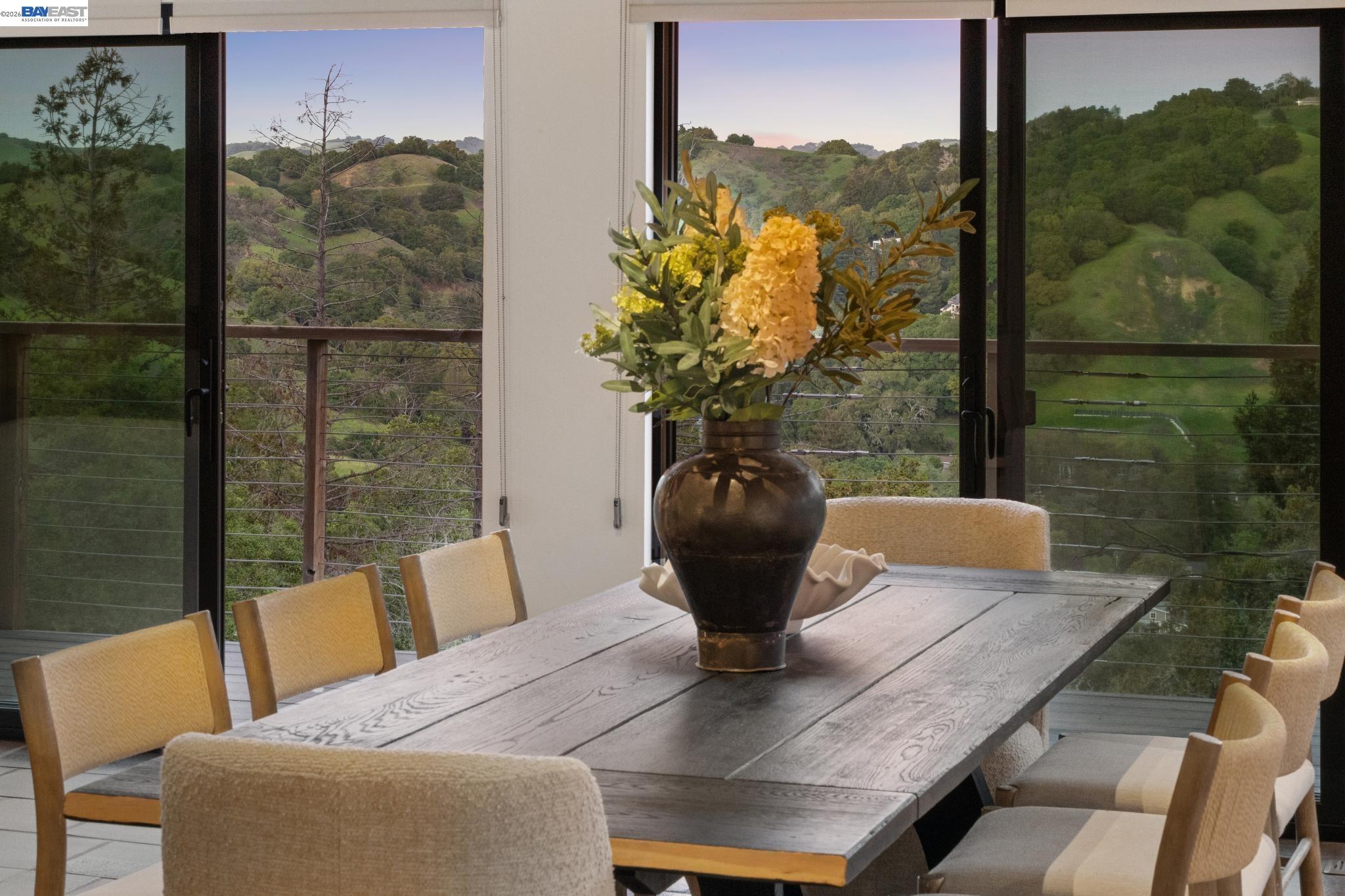 Detail Gallery Image 4 of 55 For 116 Tappan Lane, Orinda,  CA 94563 - 4 Beds | 2/2 Baths