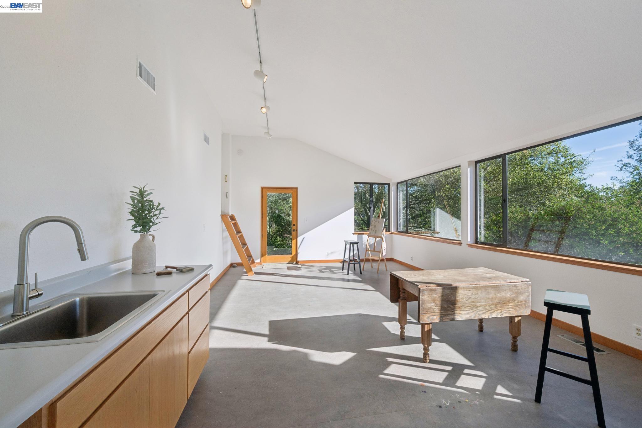 Detail Gallery Image 47 of 55 For 116 Tappan Lane, Orinda,  CA 94563 - 4 Beds | 2/2 Baths