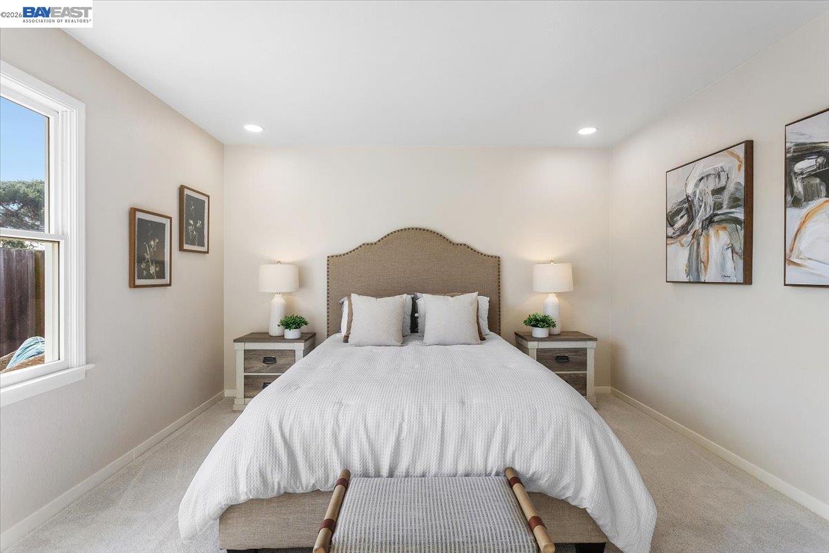 Detail Gallery Image 17 of 55 For 632 Centre Court, Alameda,  CA 94502 - 2 Beds | 1 Baths