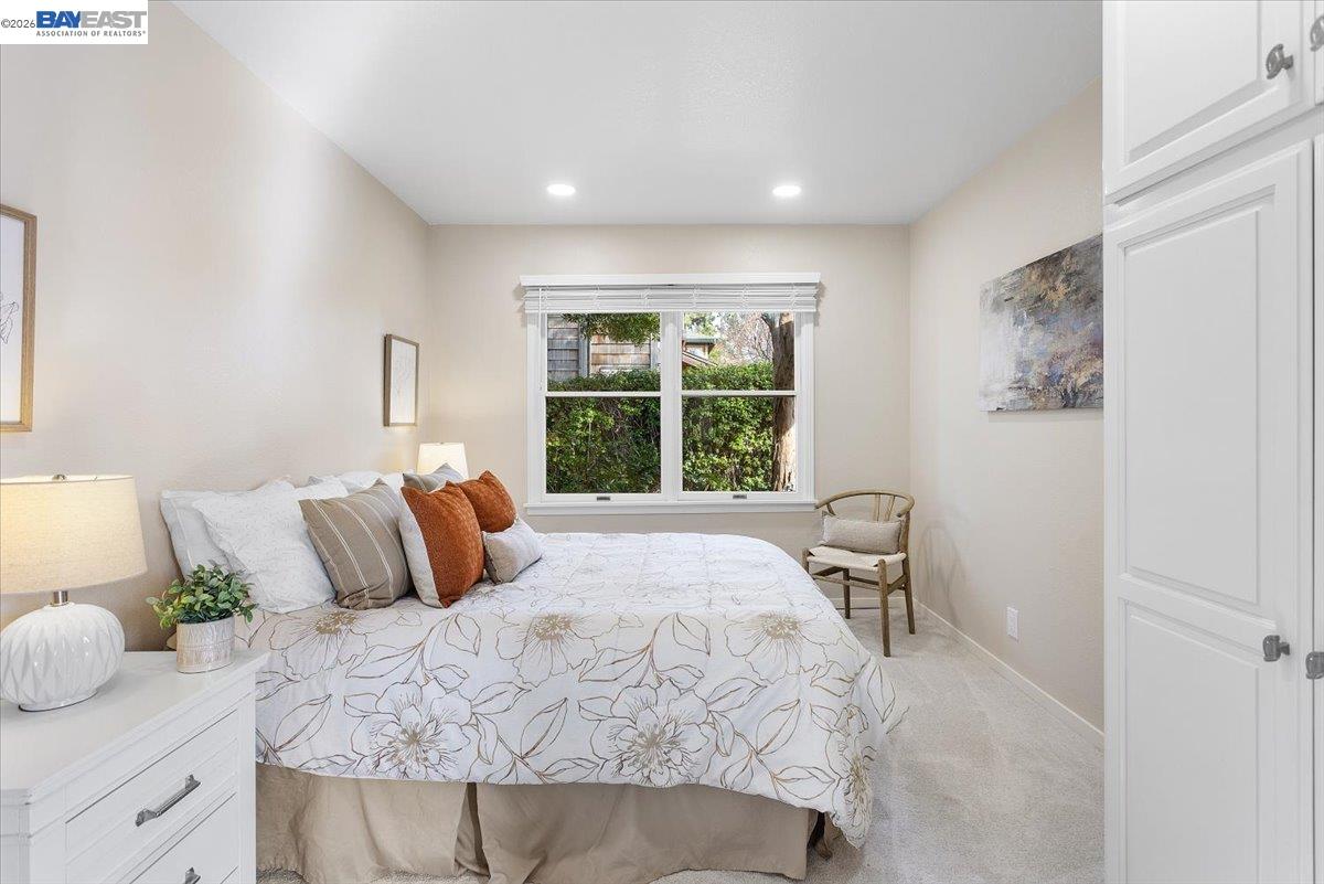 Detail Gallery Image 25 of 55 For 632 Centre Court, Alameda,  CA 94502 - 2 Beds | 1 Baths