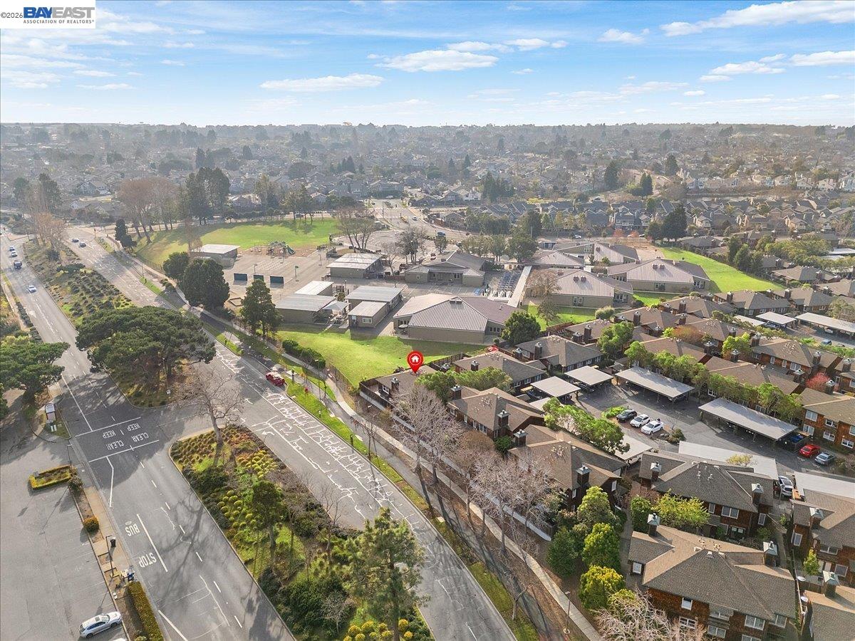 Detail Gallery Image 45 of 55 For 632 Centre Court, Alameda,  CA 94502 - 2 Beds | 1 Baths