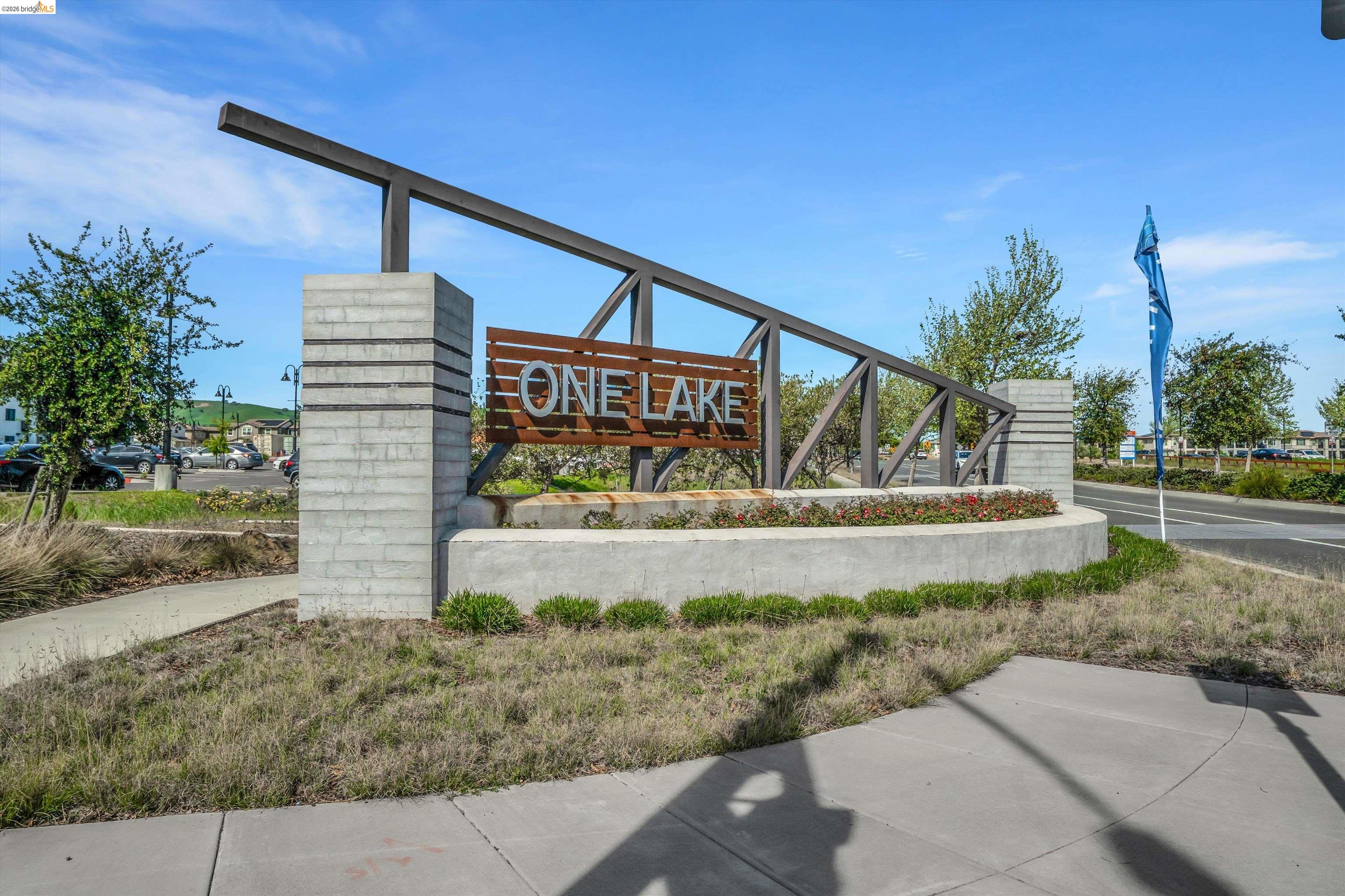 Detail Gallery Image 28 of 53 For 2404 Indigo Dr, Fairfield,  CA 94533 - 4 Beds | 2/1 Baths