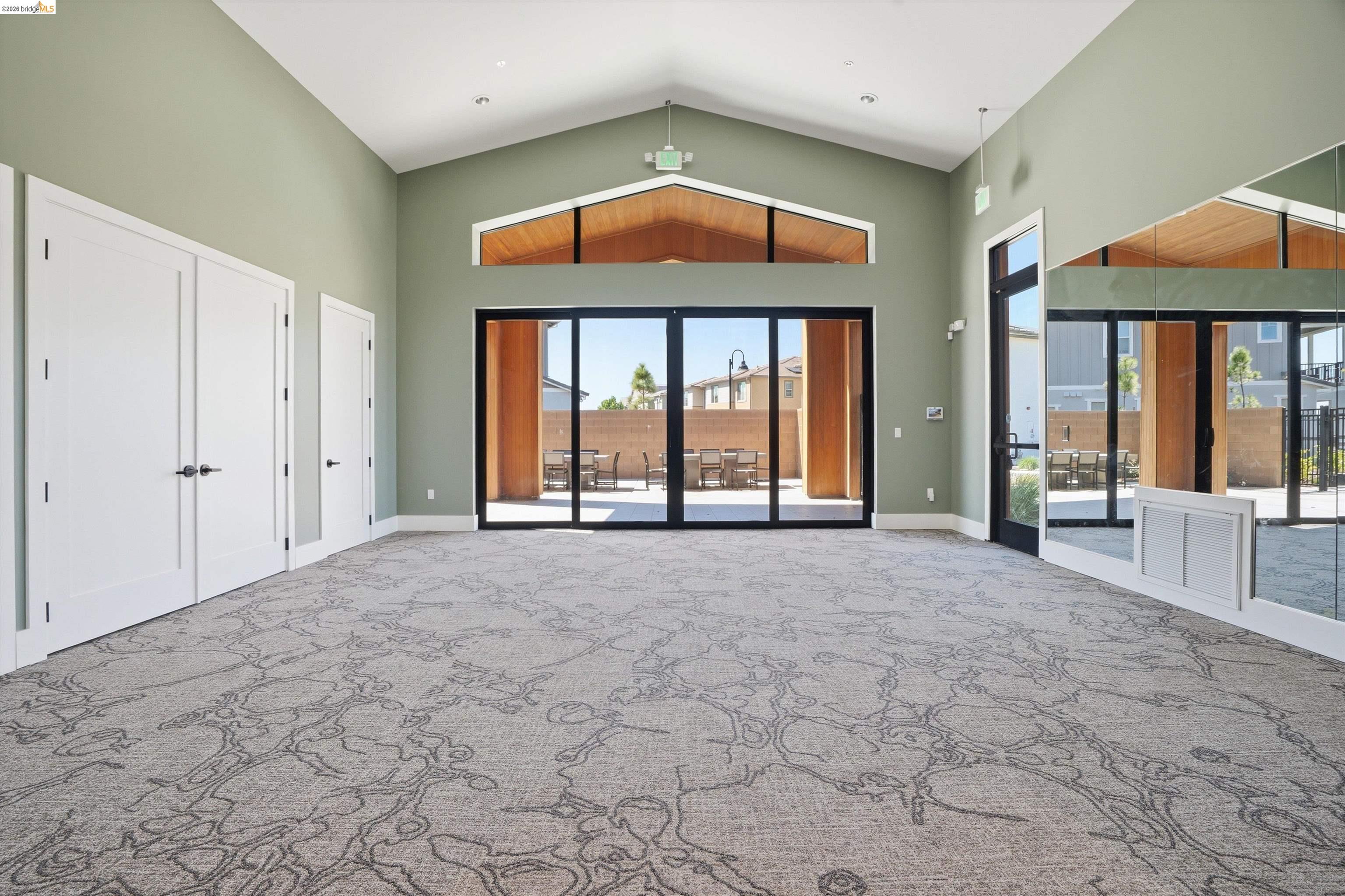 Detail Gallery Image 43 of 53 For 2404 Indigo Dr, Fairfield,  CA 94533 - 4 Beds | 2/1 Baths