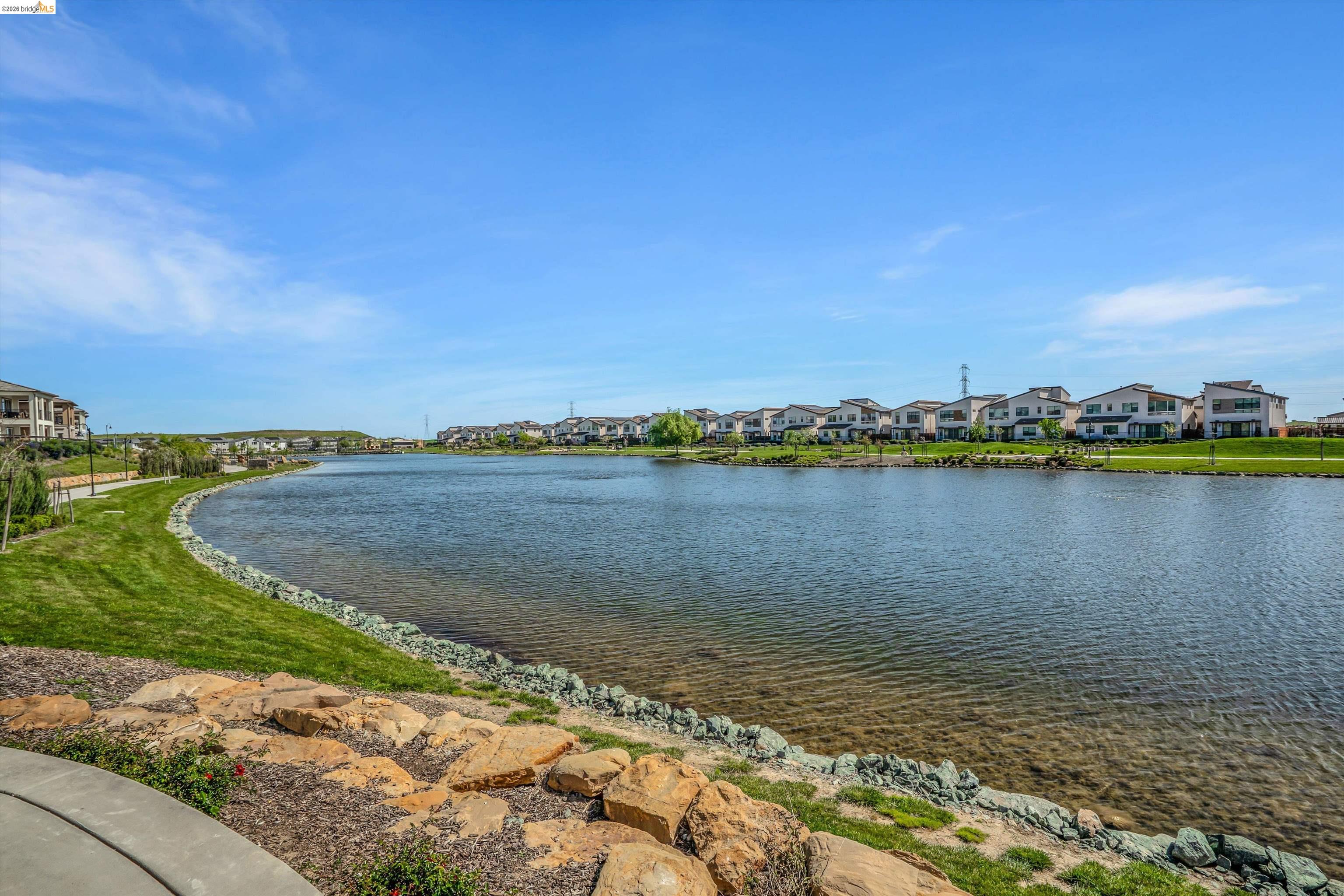 Detail Gallery Image 49 of 53 For 2404 Indigo Dr, Fairfield,  CA 94533 - 4 Beds | 2/1 Baths