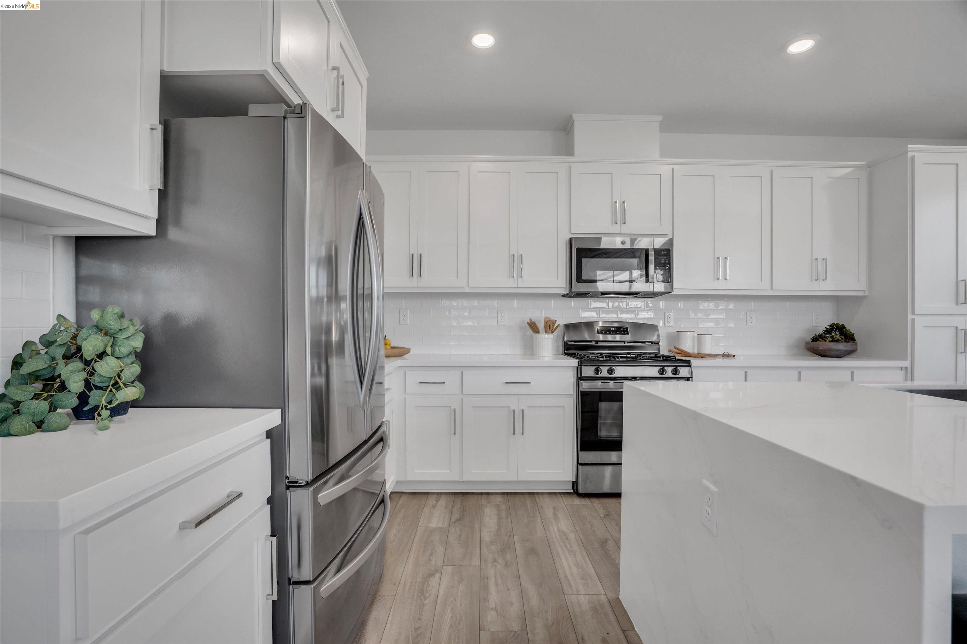 Detail Gallery Image 10 of 53 For 2404 Indigo Dr, Fairfield,  CA 94533 - 4 Beds | 2/1 Baths